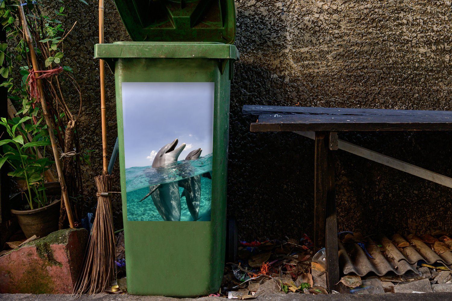 Mülltonne, Abfalbehälter Himmel Container, Meer Sticker, Delfin MuchoWow - (1 Mülleimer-aufkleber, St), - Wandsticker