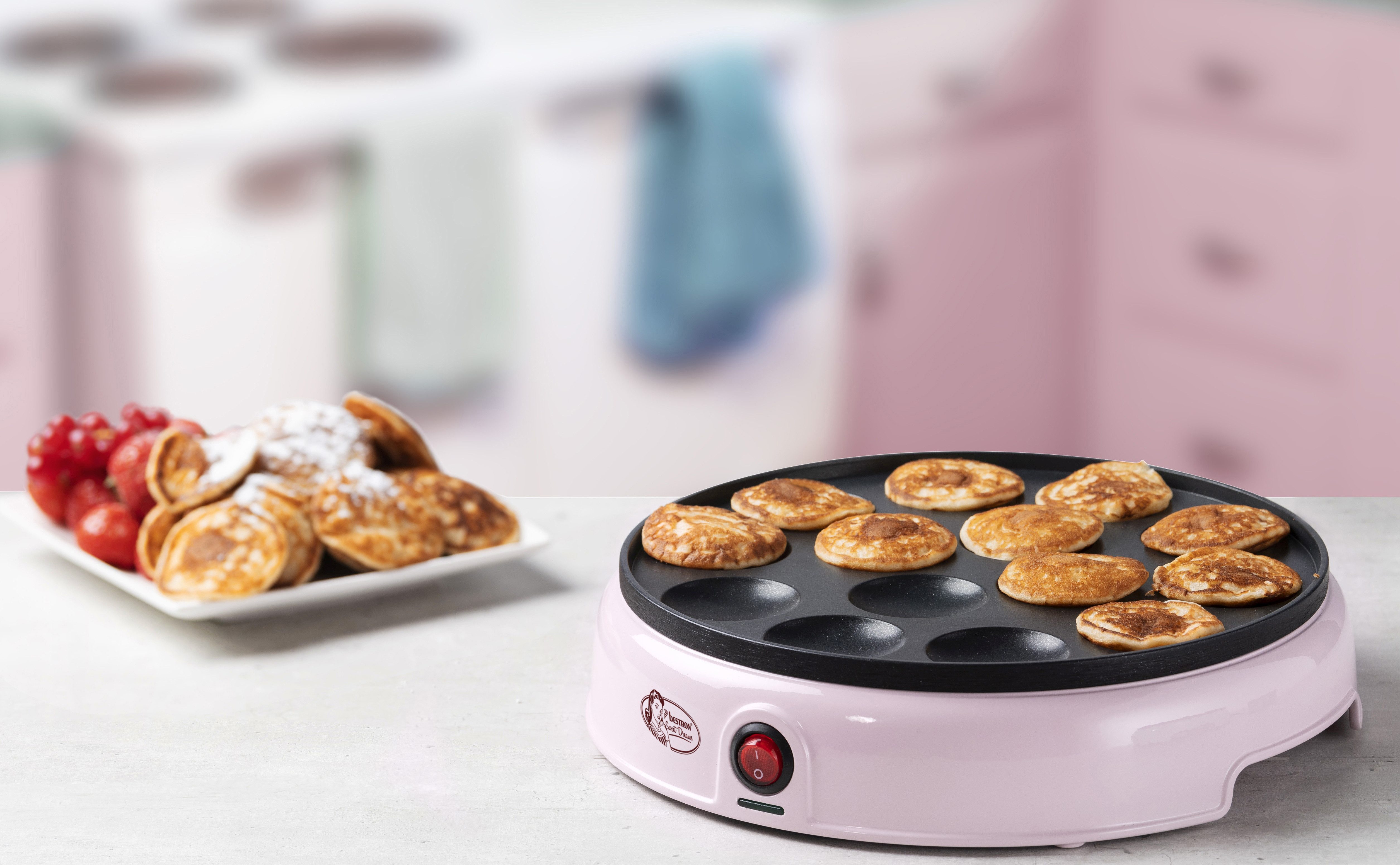 bestron Poffertjes-Maker APFM700, 800 W, 14 Mini-Pfannkuchen mit Antihaftbeschichtung