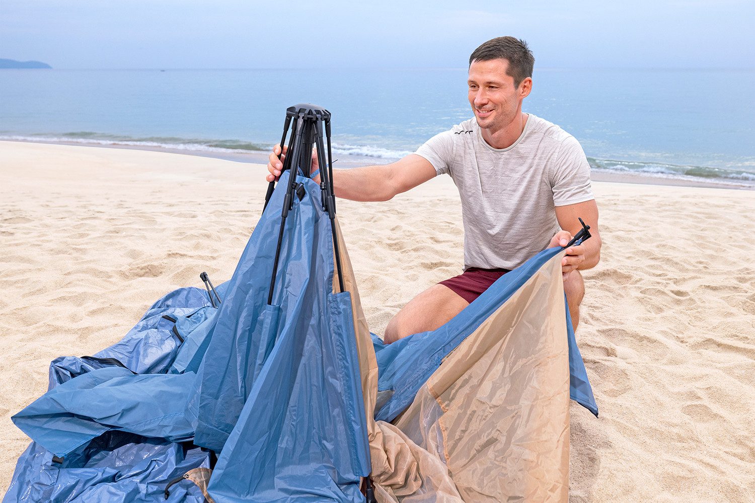 Bestway Strandmuschel Beach Dome™, Personen: 4 (Packung, 1 tlg., mit SwiftClick™ -System 234 x 240 x 125 cm), Sonnenschutz UPF 80, Inkl. Tragetasche