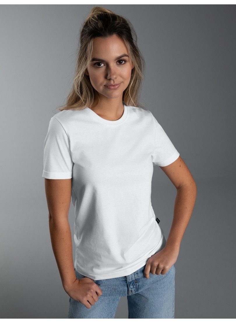 Trigema T-Shirt TRIGEMA Slim Fit T-Shirt aus DELUXE Baumwolle (1-tlg)