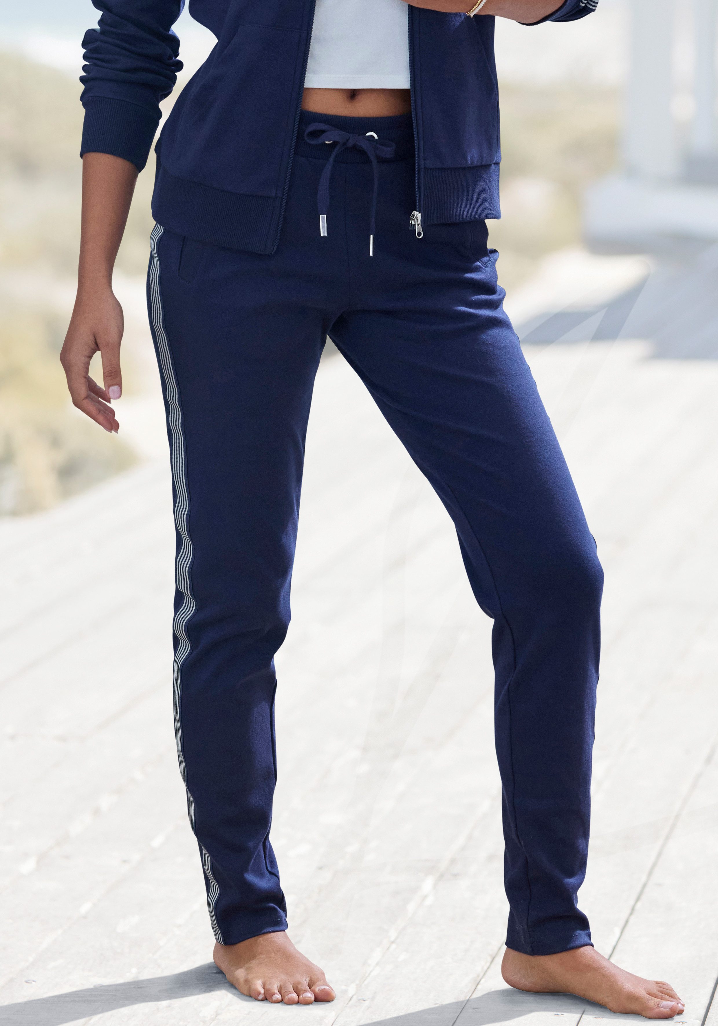 H.I.S Sweathose mit seitlichen Streifen, Loungewear