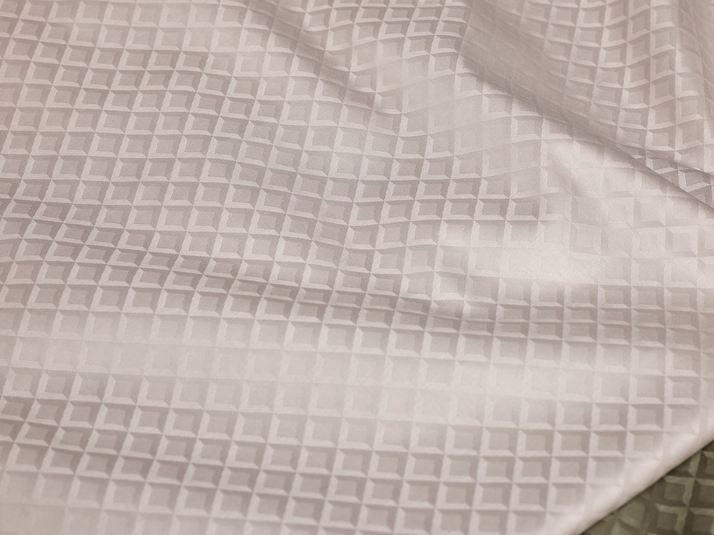 Curt Bauer Bettwäsche Mako-Brokat-Damast Arezzo birke 135 cm x 200 cm, Bettbezug Kopfkissenbezug Set kuschelig weich hochwertig