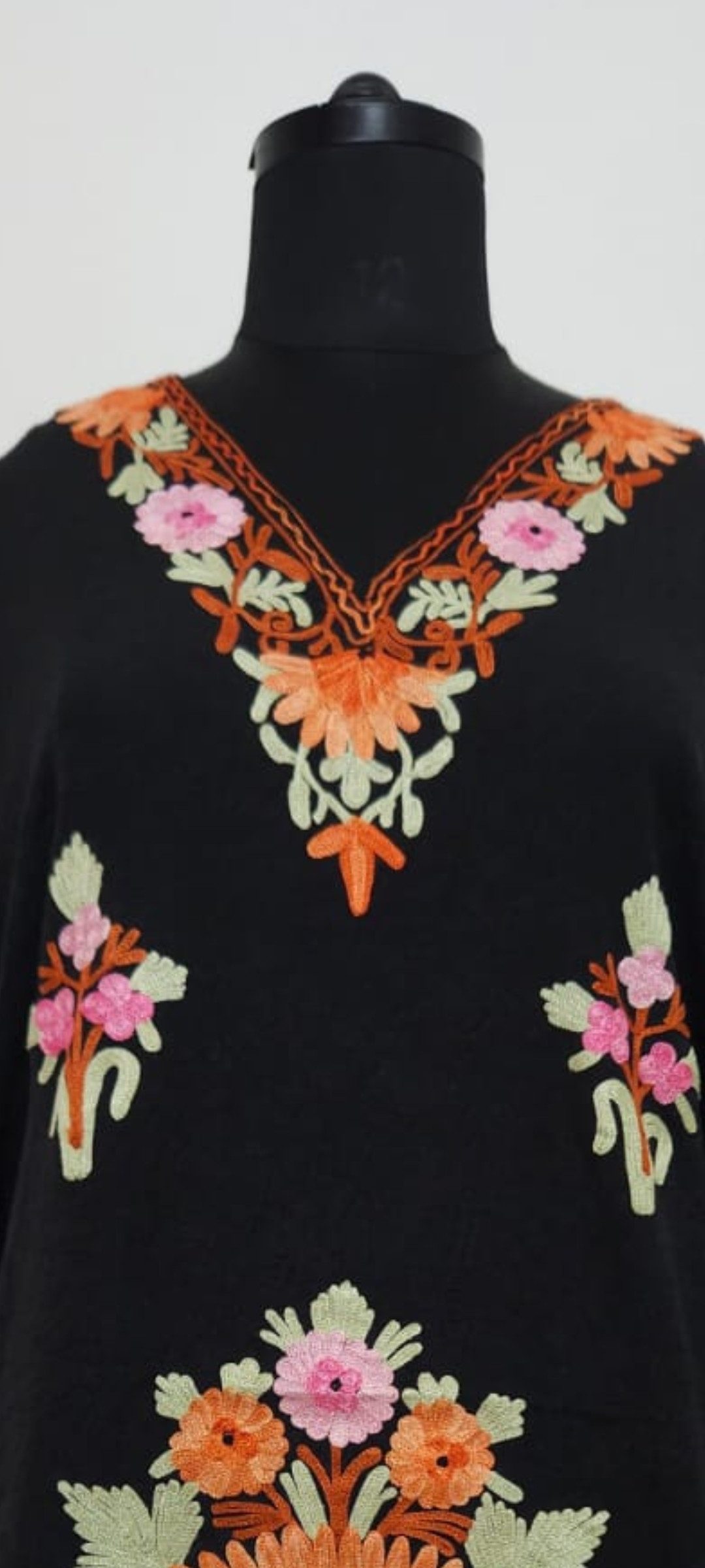 PfauGermany Kaftan MAJESTIC AriWork Embroidery