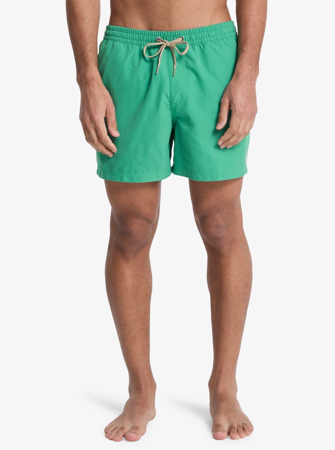 Quiksilver Badeshorts EVERYDAY VOLLEY 15 unifarbene Optik, mit kontrastfarbenen Details, Straight-Leg-Passform
