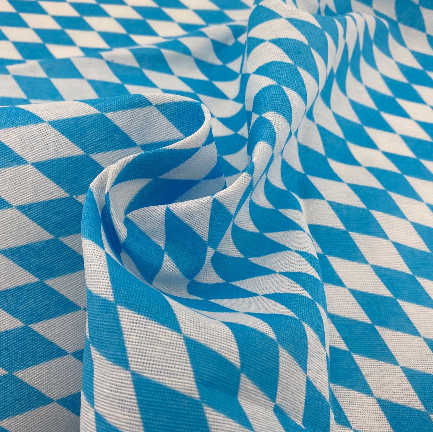 heimtexland Tischdecke Biertischdecke Garten Tischdeko Bierzeltgarnitur (Einzeln 1-tlg, Typ861), Mitteldecke 90 x 90 cm, Bayrisch Raute