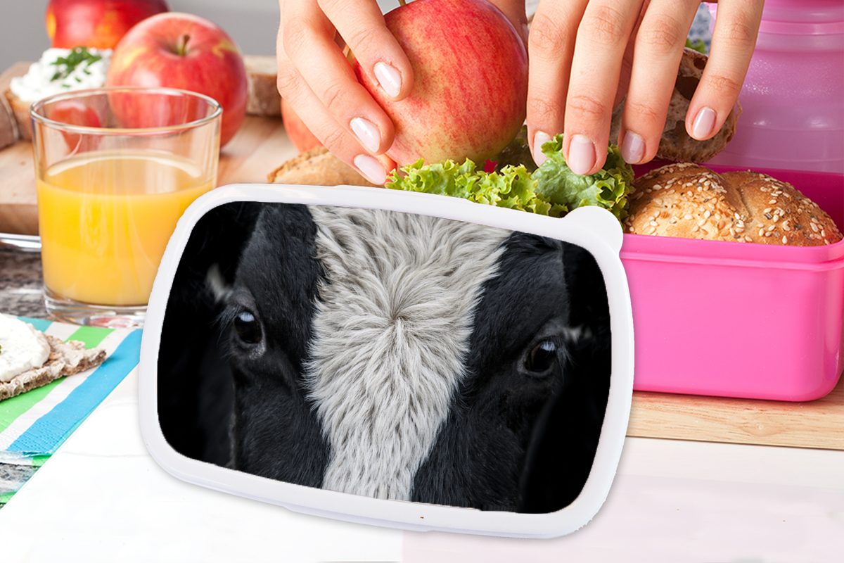 Schwarz (2-tlg), rosa Mädchen, Lunchbox - MuchoWow Brotdose Kuh für Kunststoff, Kunststoff Weiß, Auge - Kinder, Erwachsene, - Snackbox, Brotbox