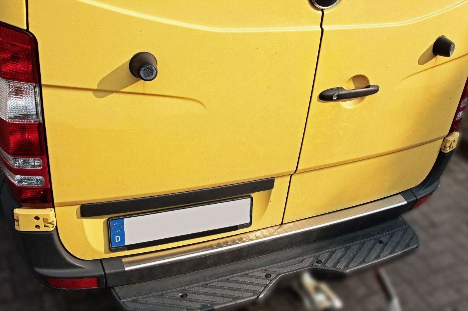 RECAMBO Ladekantenschutz für MERCEDES SPRINTER W906, VW CRAFTER Stoßstangenschutz, V2A rostfrei, Exklusive Optik, praktischer Schutz & perfekte Passform