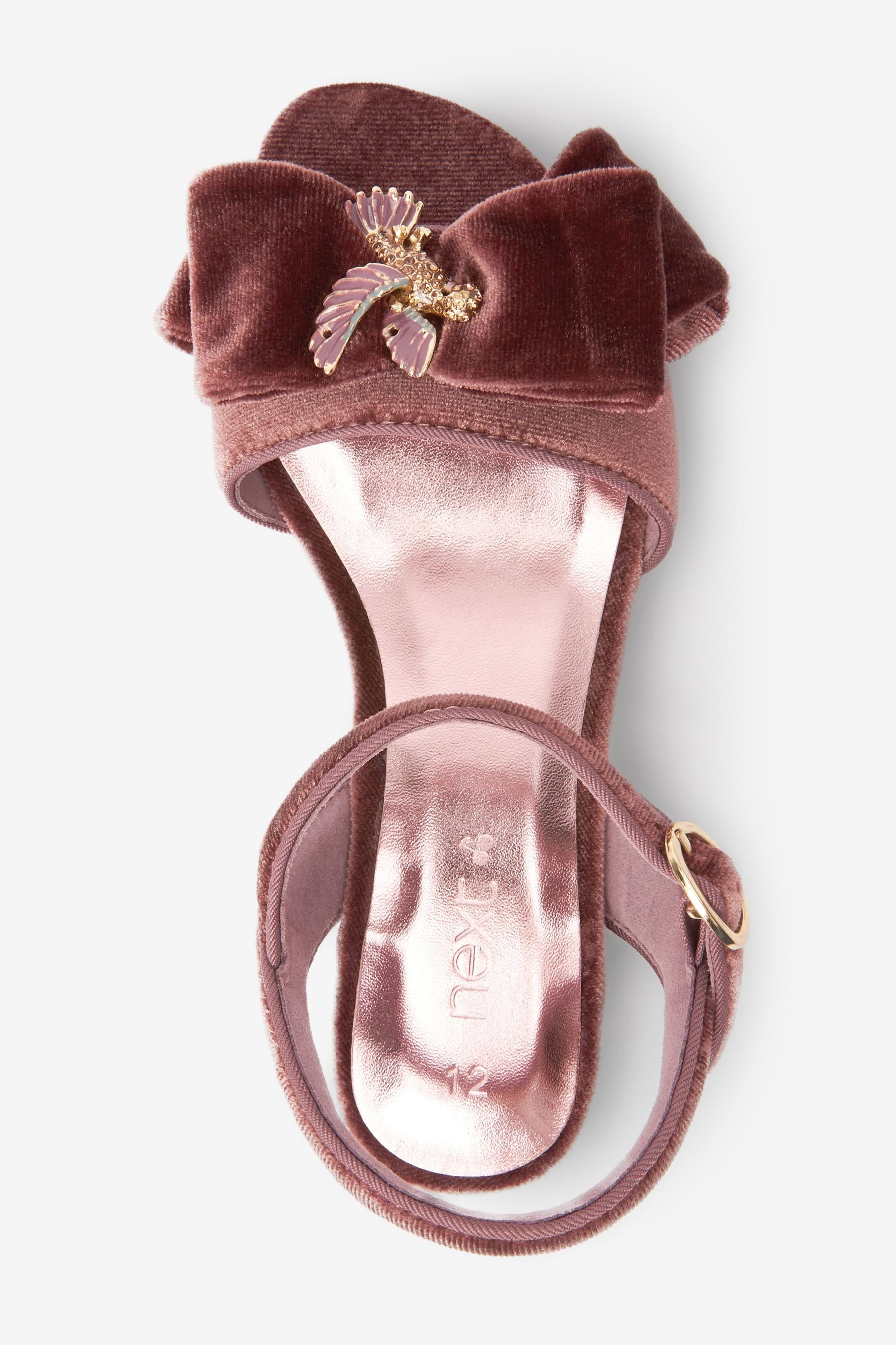 Next Festliche Absatzschuhe Brooch Purple Jewelled Sandale (1-tlg) Mauve Velvet