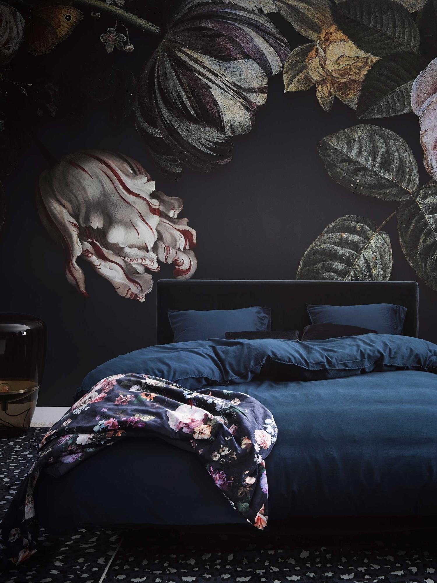 Essenza Tagesdecke Fleur, aus weichem Samt günstig online kaufen