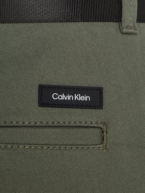 Calvin Klein Stoffhose MODERN TWILL SLIM CHINO mit Markenlabel