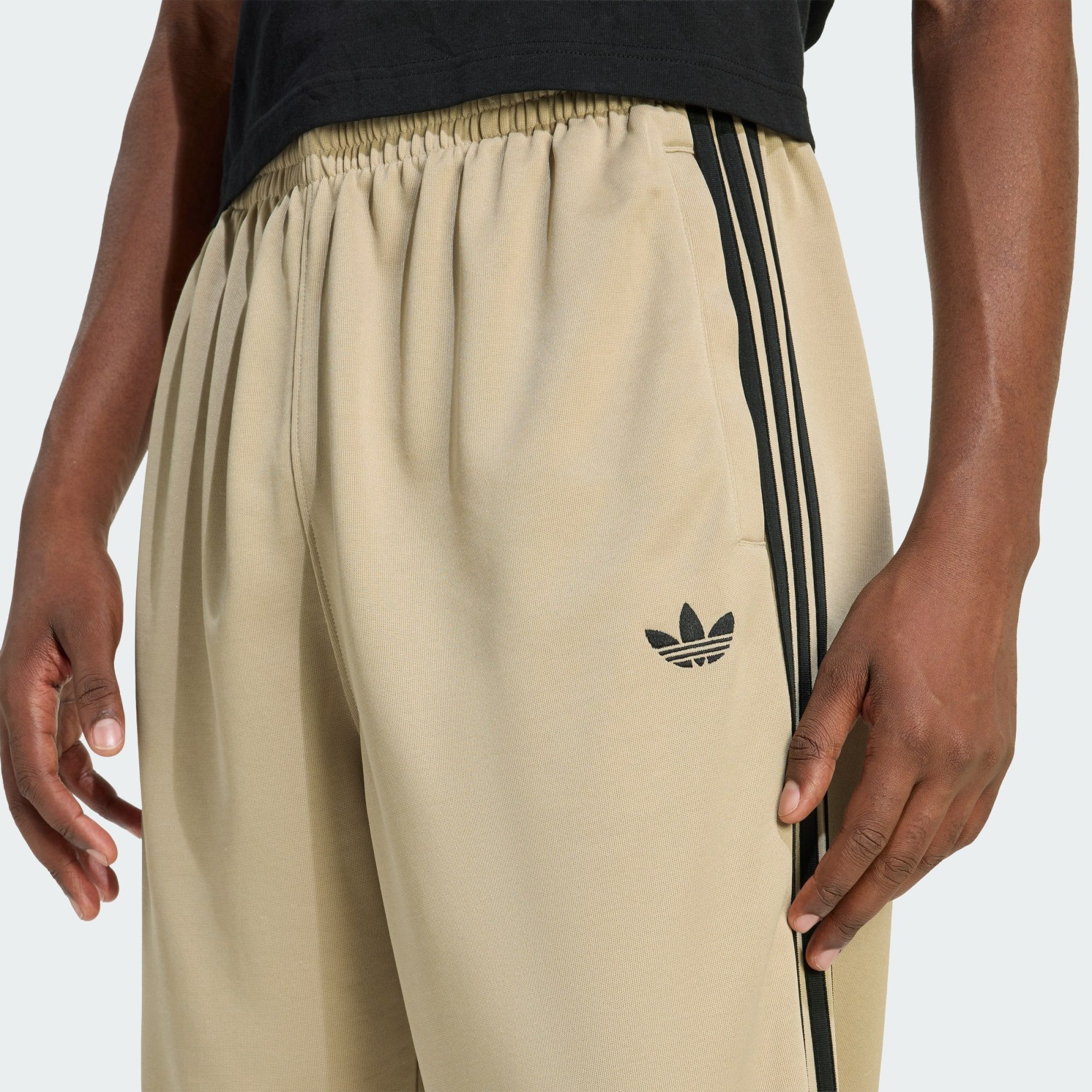 adidas Originals Jogginghose ADICOLOR LOOSE TRACKPANTS (1-tlg)