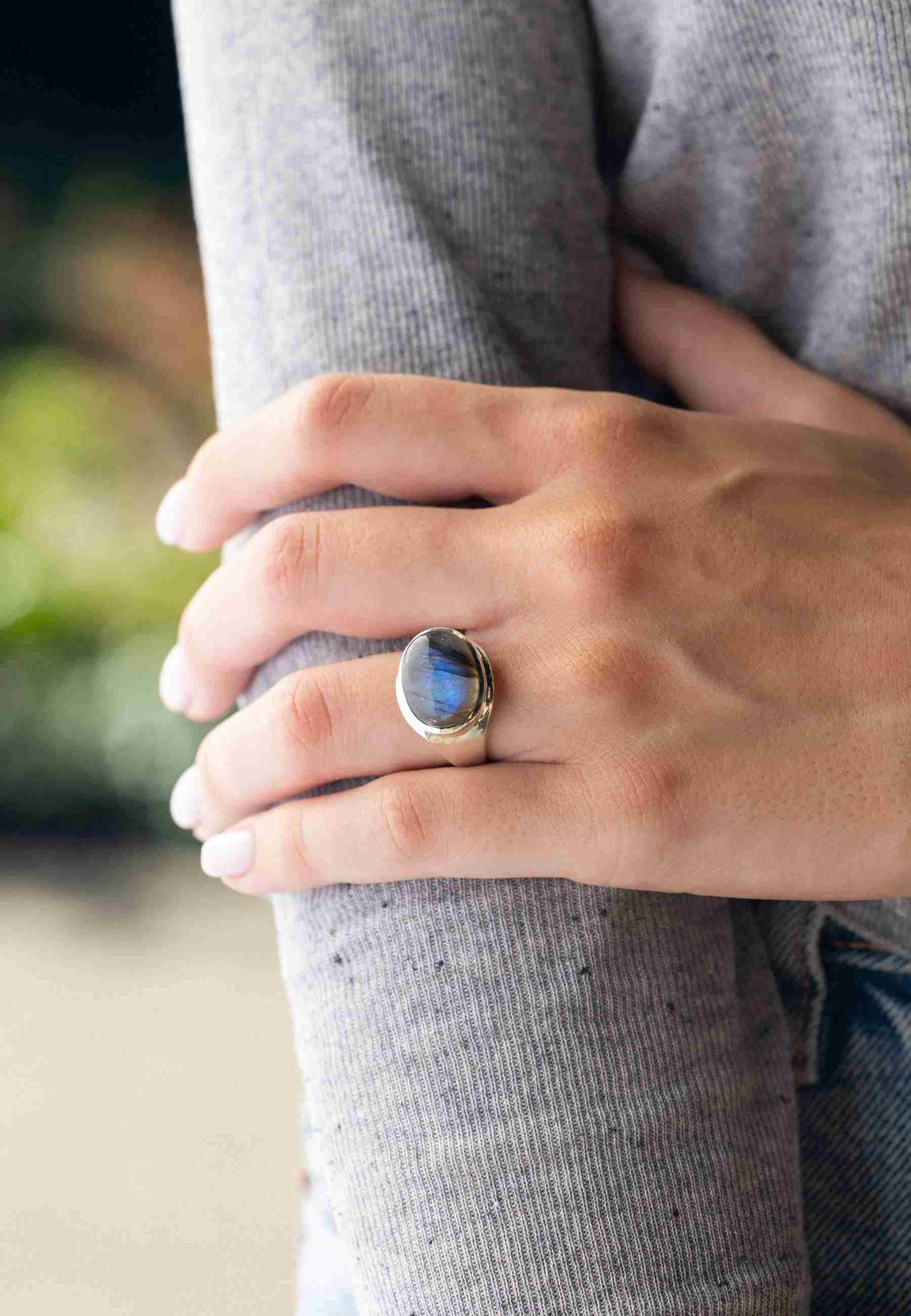 mantraroma Silberring URGAMAL aus 925 Silber mit Labradorit (Ring mit Schmu günstig online kaufen