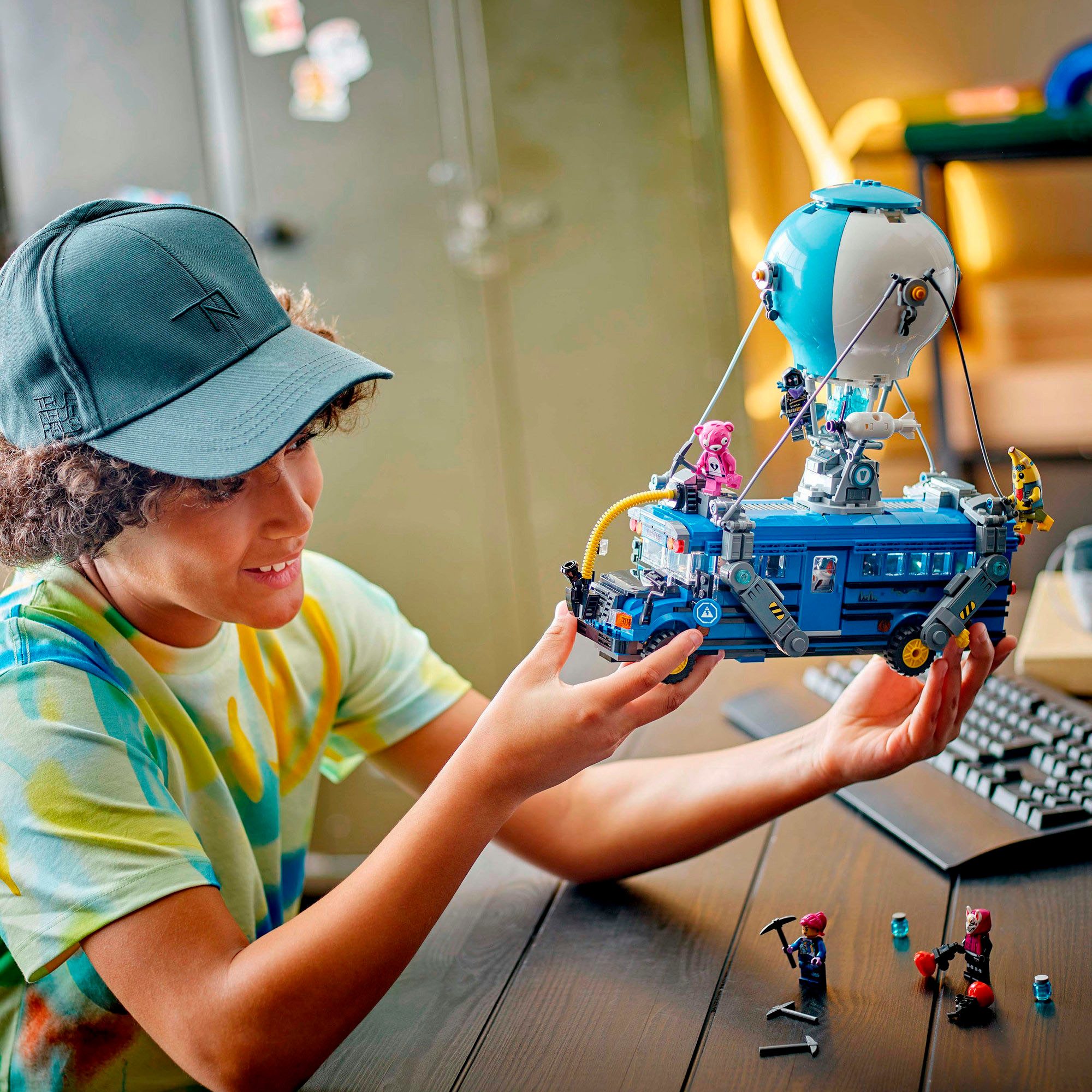 LEGO® Schlachtenbus (77073), LEGO Fortnite Konstruktionsspielsteine, günstig online kaufen