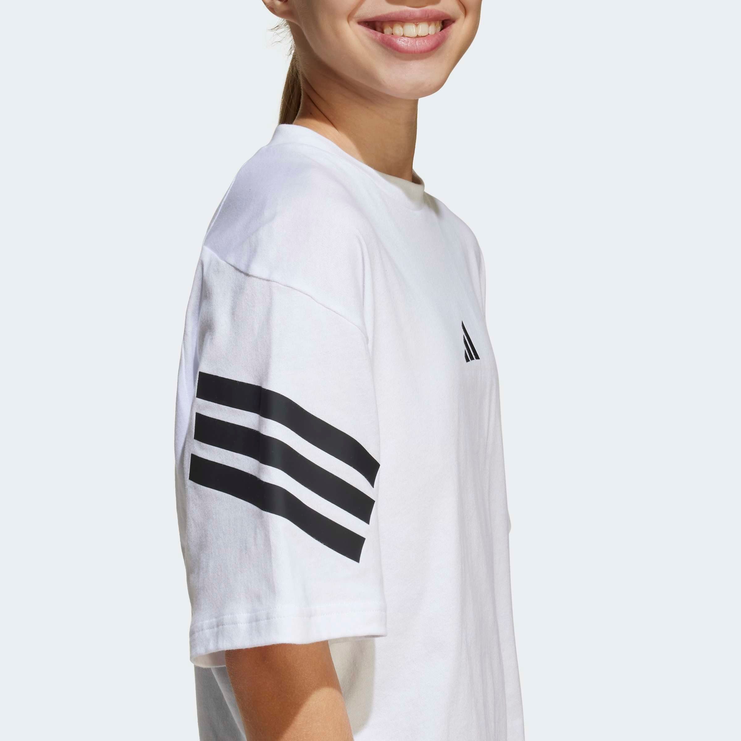 adidas Sportswear T-Shirt FUTURE ICONS 3-STREIFEN KIDS lockerer Schnitt, sportlicher Stil, Rundhalsausschnitt