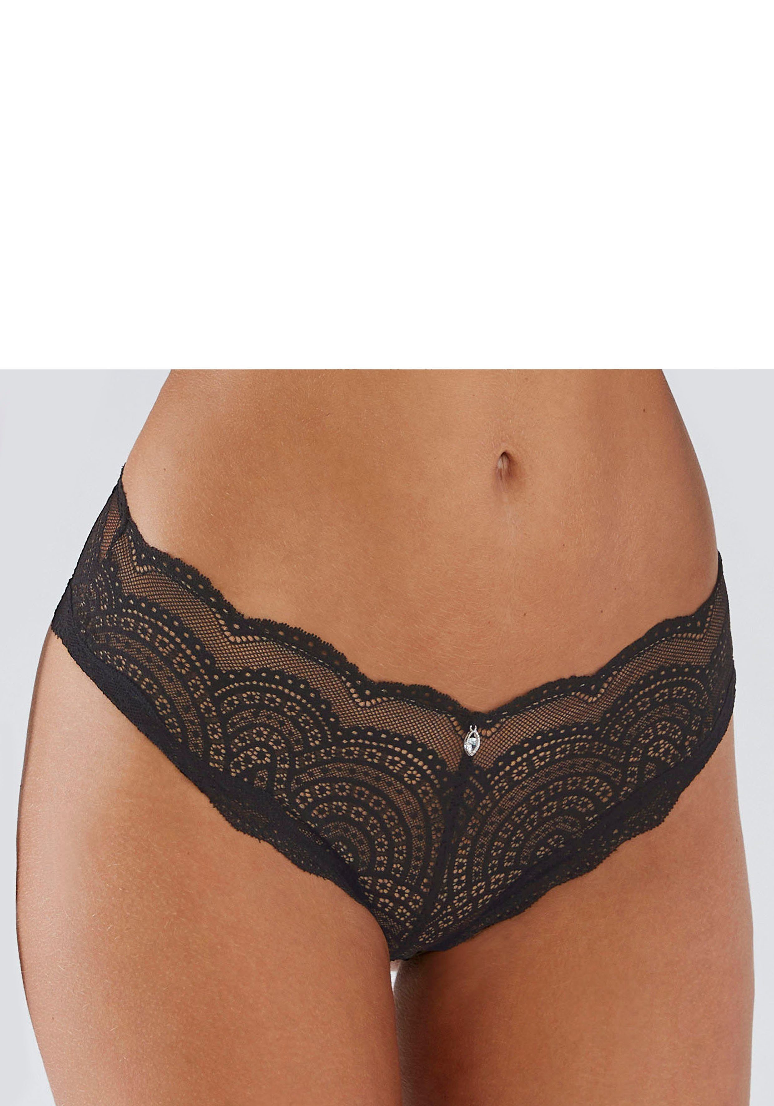 Panty Kira
