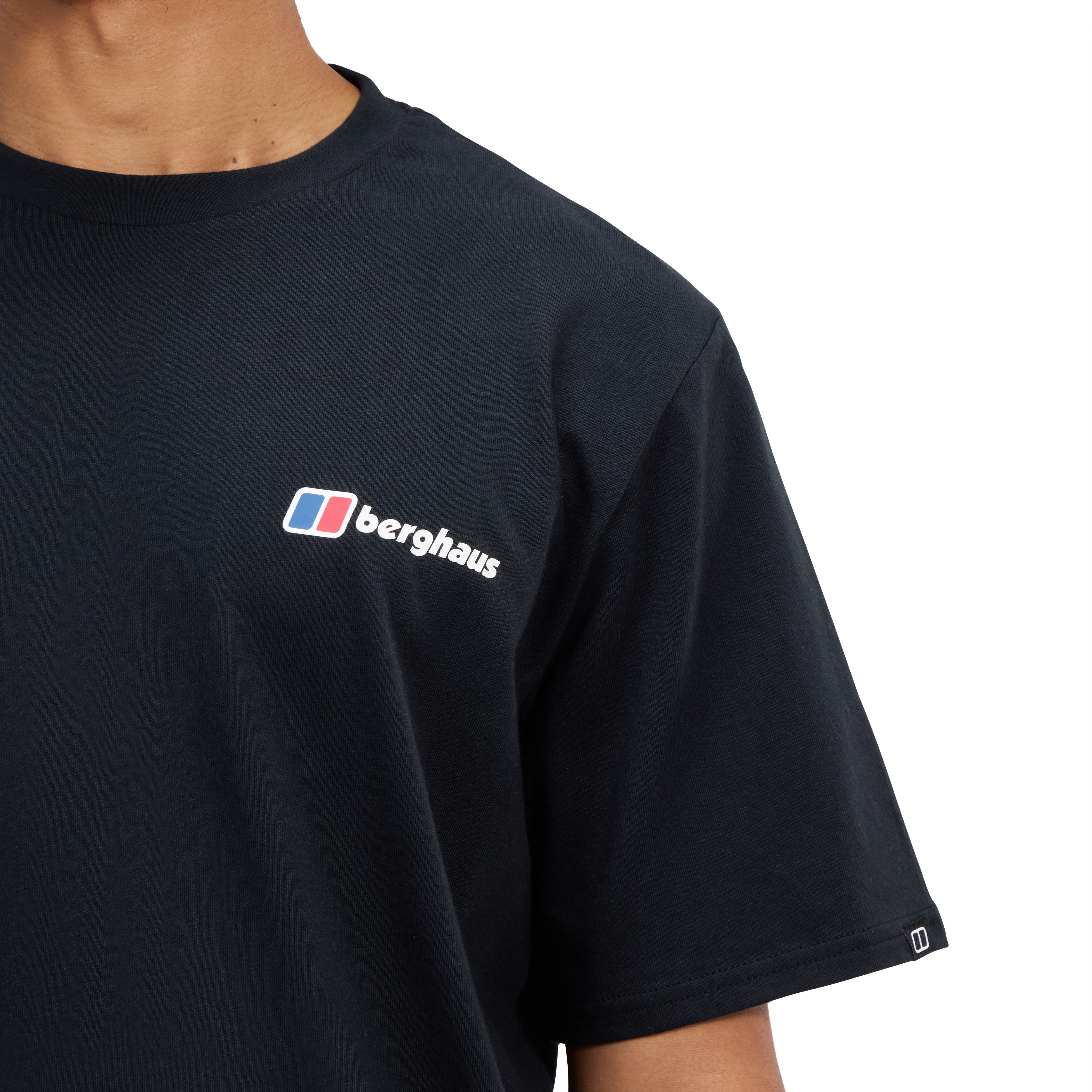 Berghaus T-Shirt M BERGHAUS CLASS LOGO TEE moderne Passform, sportlicher Stil