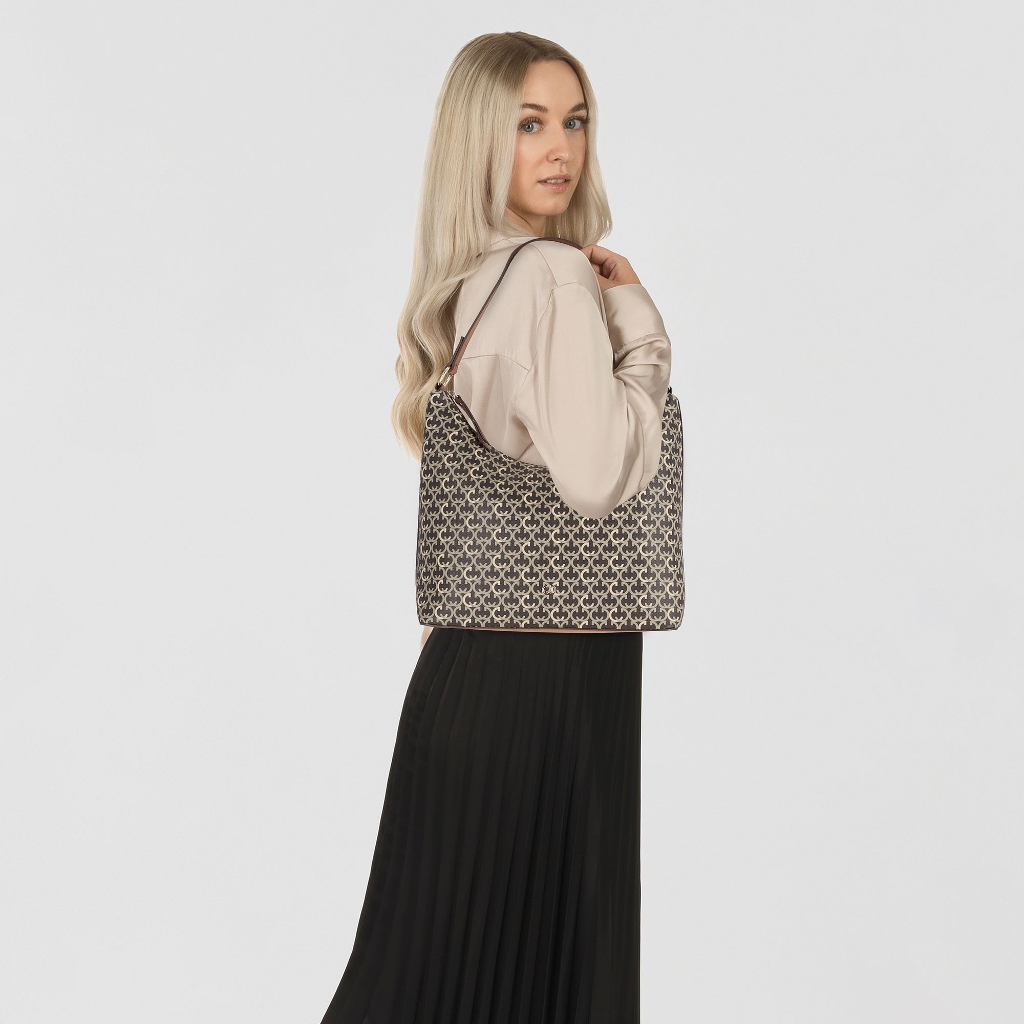 GERRY WEBER Schultertasche Aeon, Polyurethan