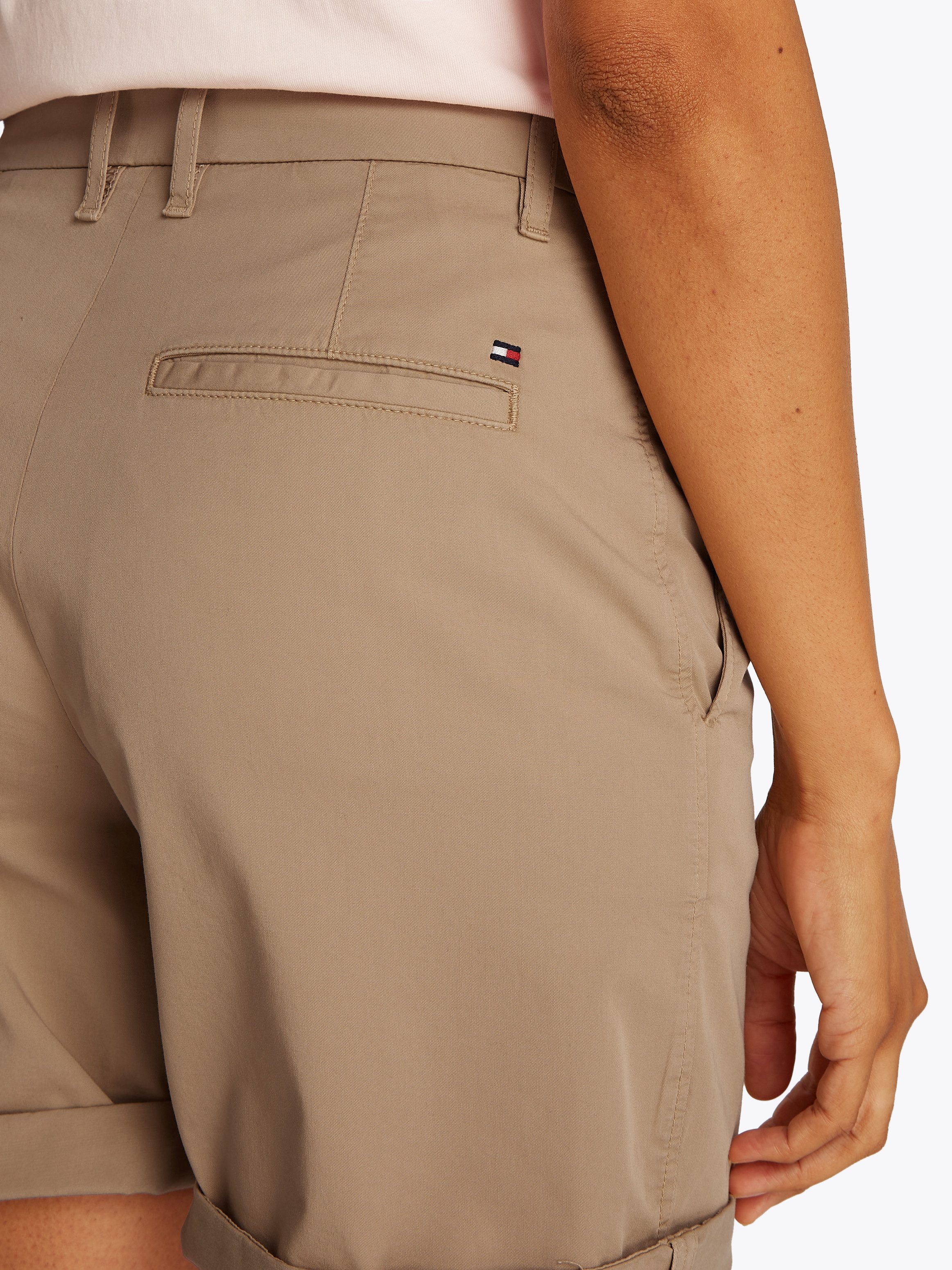 Tommy Hilfiger Chinoshorts CO BLEND GMD CHINO SHORT mit Umschlagsaum günstig online kaufen