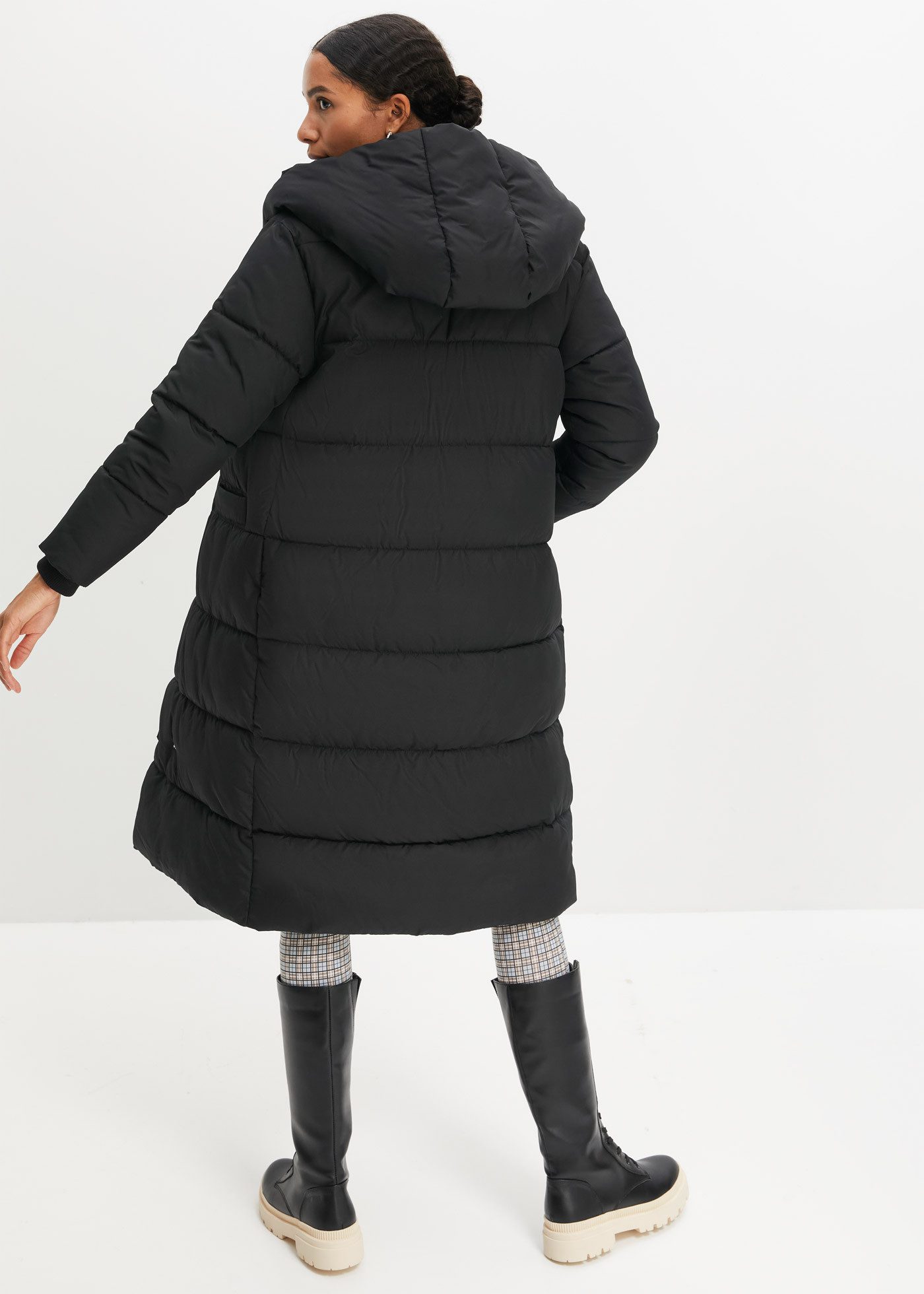 bonprix Steppmantel mit dicker Wattierung, mit Kapuze, Oversize-Passform