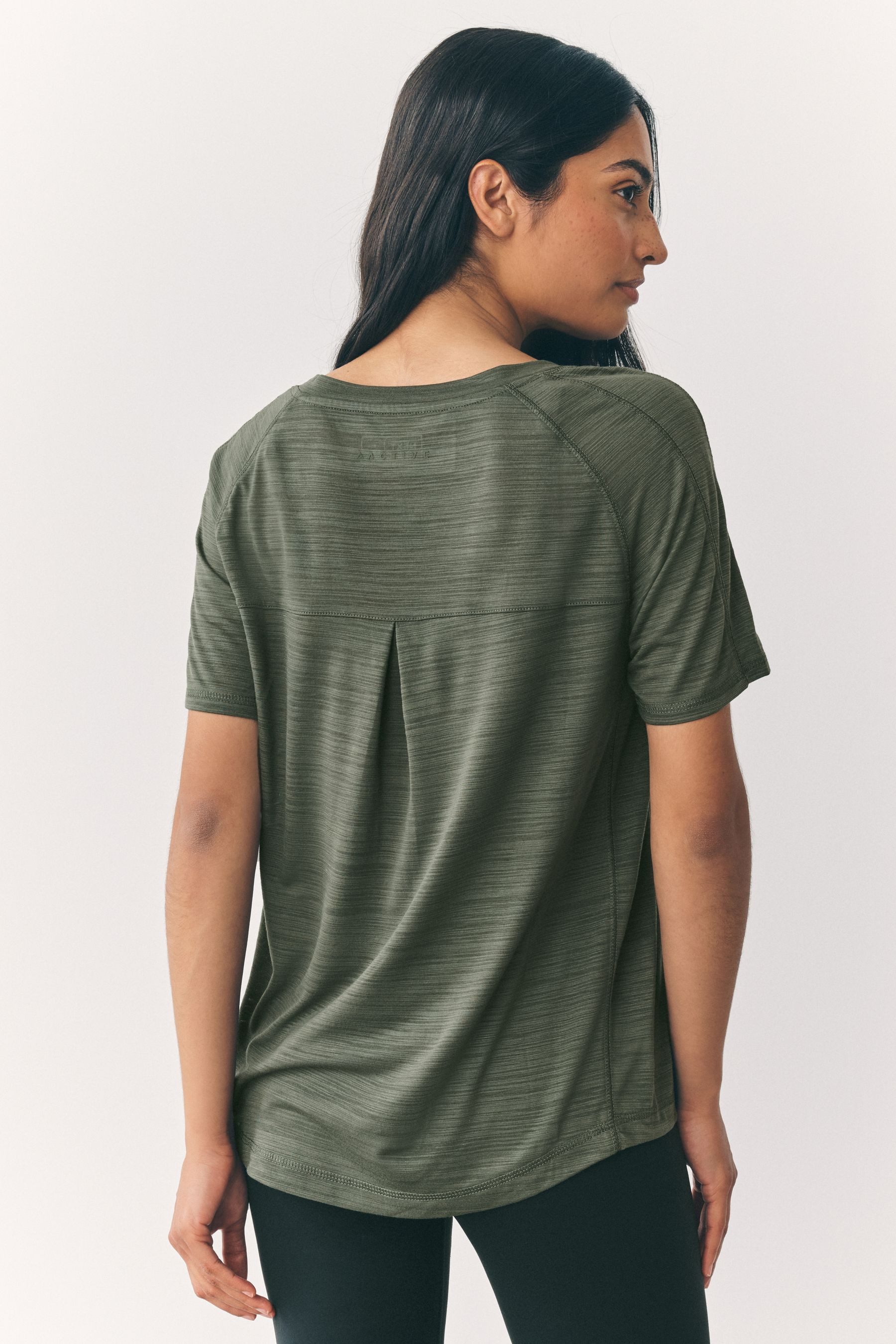 Next Trainingsshirt 2er-Pack mit leichten Active Kurzarm-T-Shirts (2-tlg) günstig online kaufen