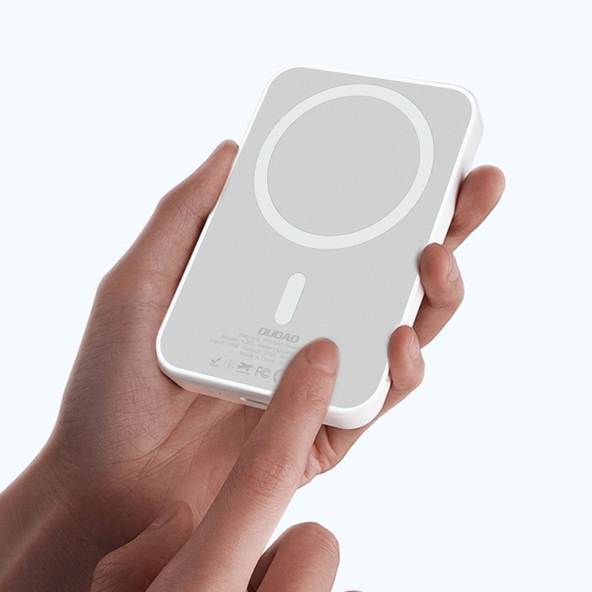 Dudao K26new Powerbank Magnetische Powerbank 10000 mAh (5, 9, 12 V), Magnetisches Wireless Charging bis 15 W