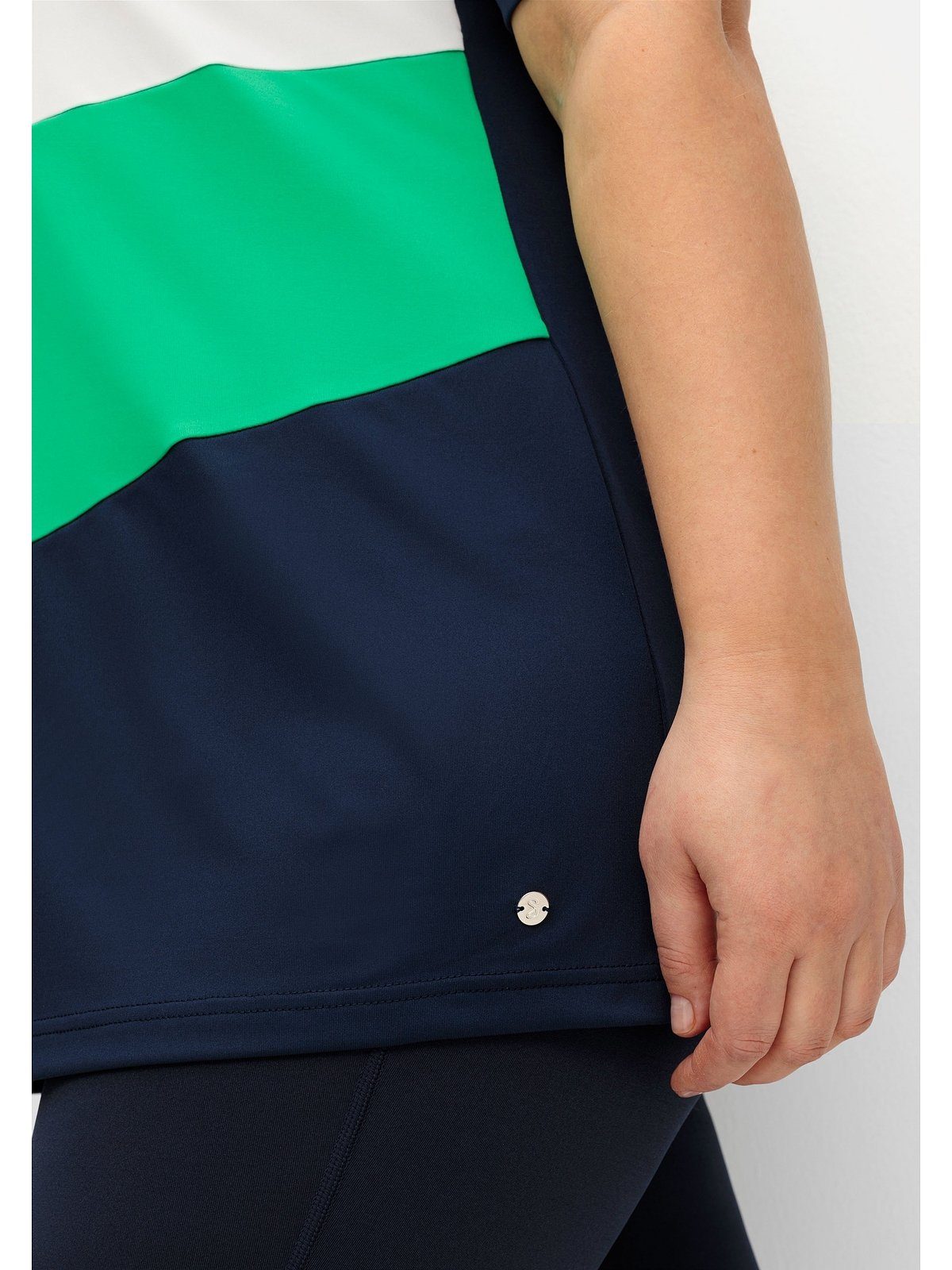 Sheego Funktionsshirt Große Größen im Colourblocking, atmungsaktive Qualität