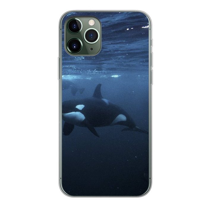 MuchoWow Handyhülle Orcas unter Wasser Handyhülle Apple iPhone 11 Pro Smartphone-Bumper Print Handy
