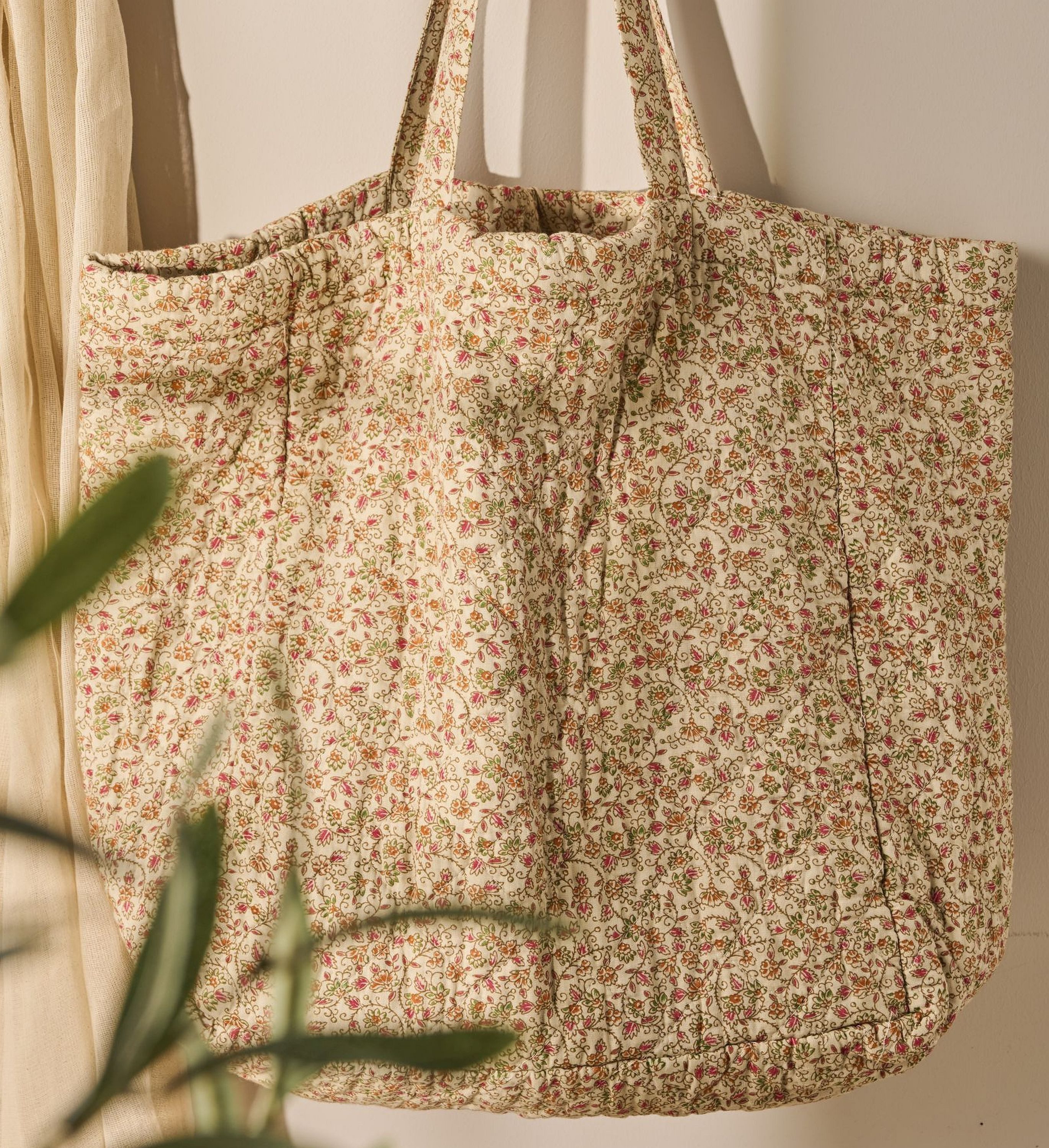 Ib Laursen Shopper Ib Laursen Tasche Strandtasche Einkaufstasche Wattiert Blumen Grün
