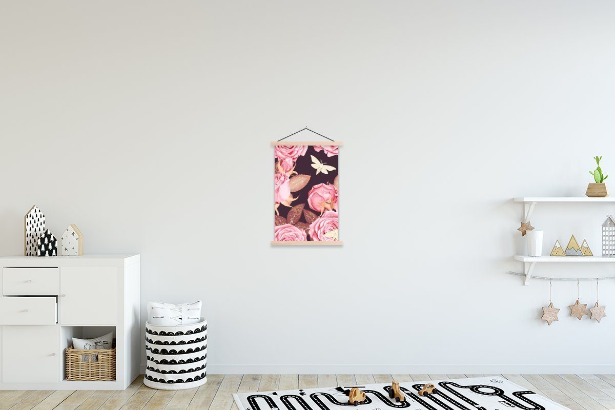 Direktversand von Produkten MuchoWow Poster Rosen - Wohnzimmer, Posterleiste, - (1 Tropfen, Bilderleiste, Textilposter St), Schmetterlinge für Magnetisch