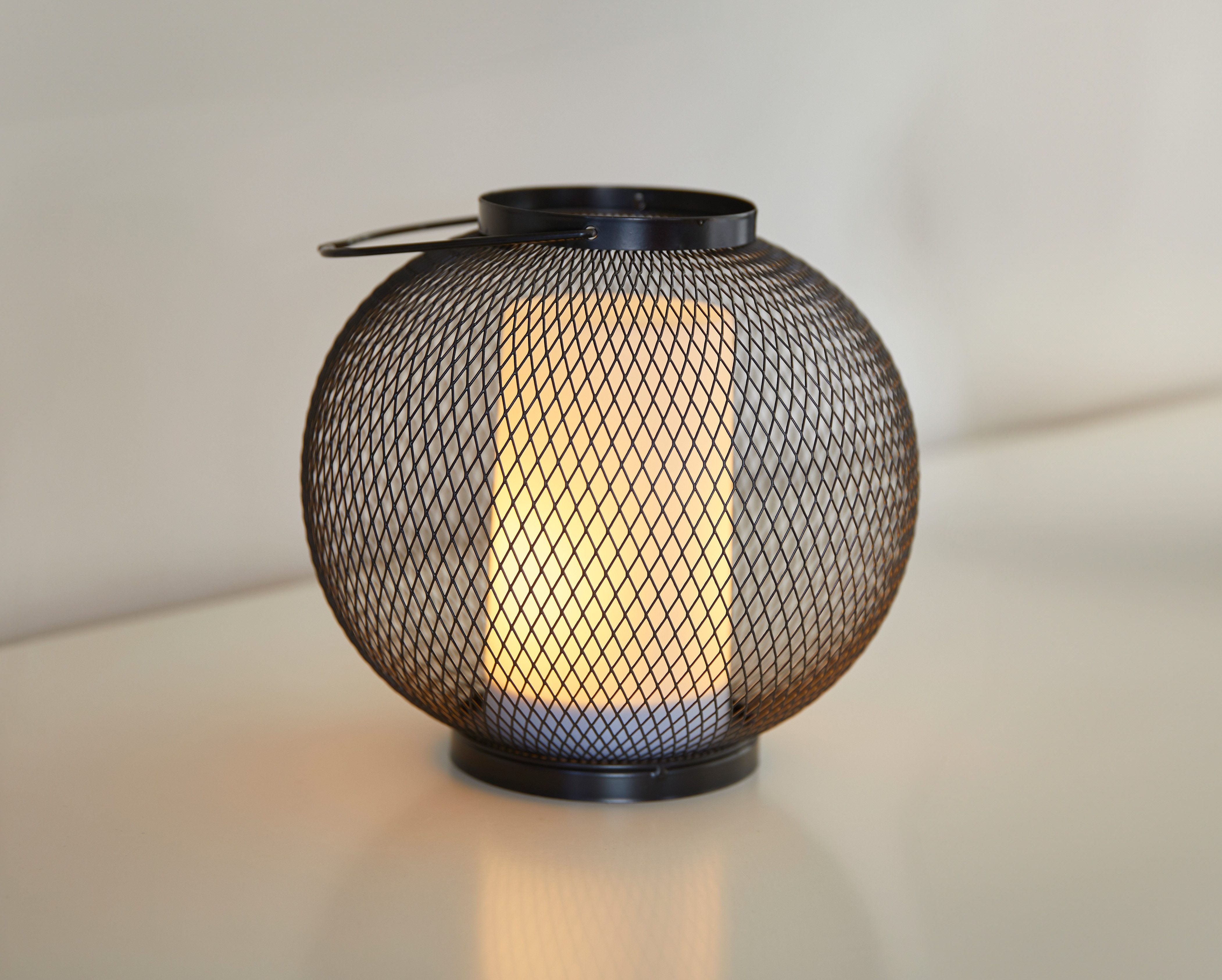 Northpoint LED Laterne aus Metall mit Timer & Flackereffekt für drinnen & d günstig online kaufen