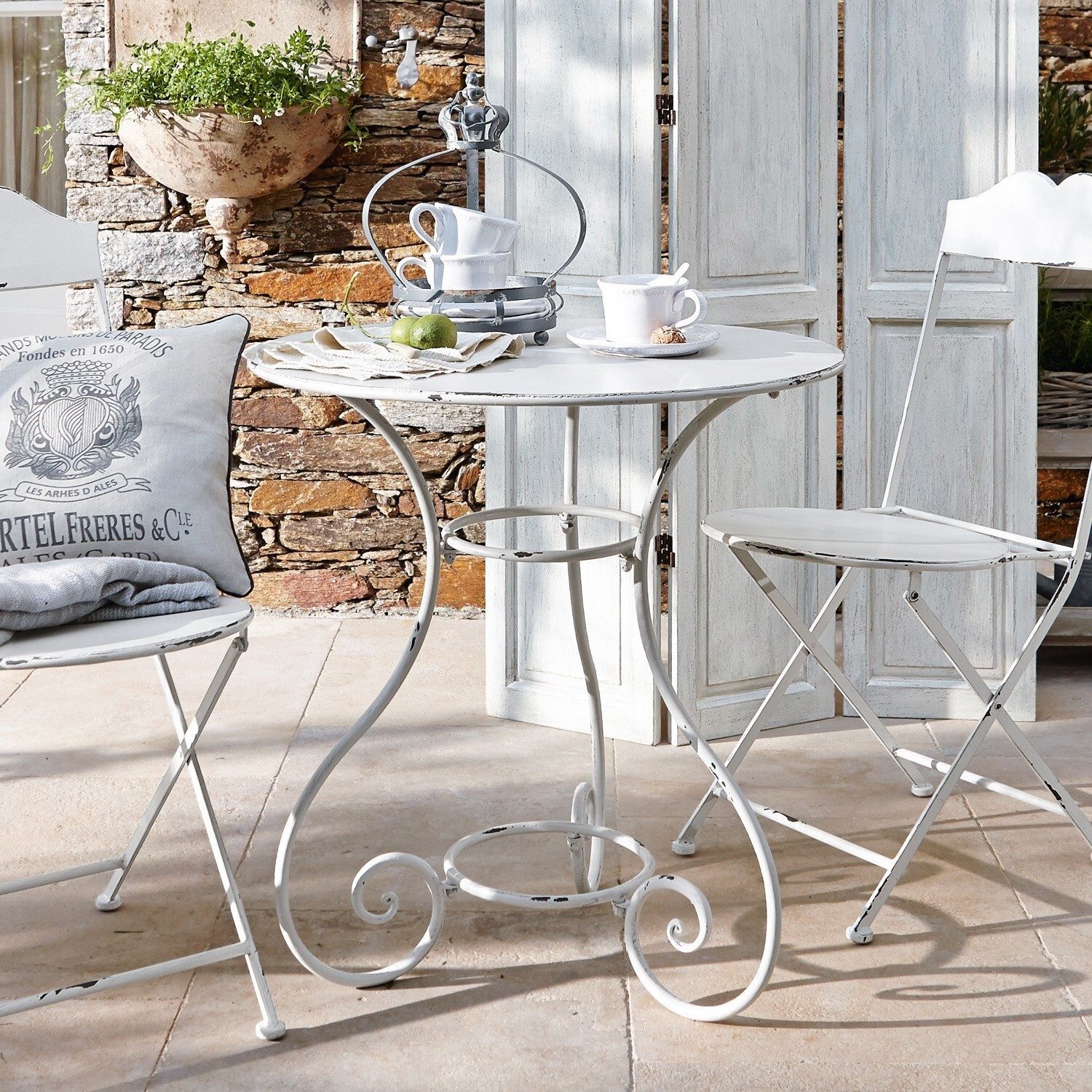 Mirabeau Gartentisch Tisch Iteuil antikweiß