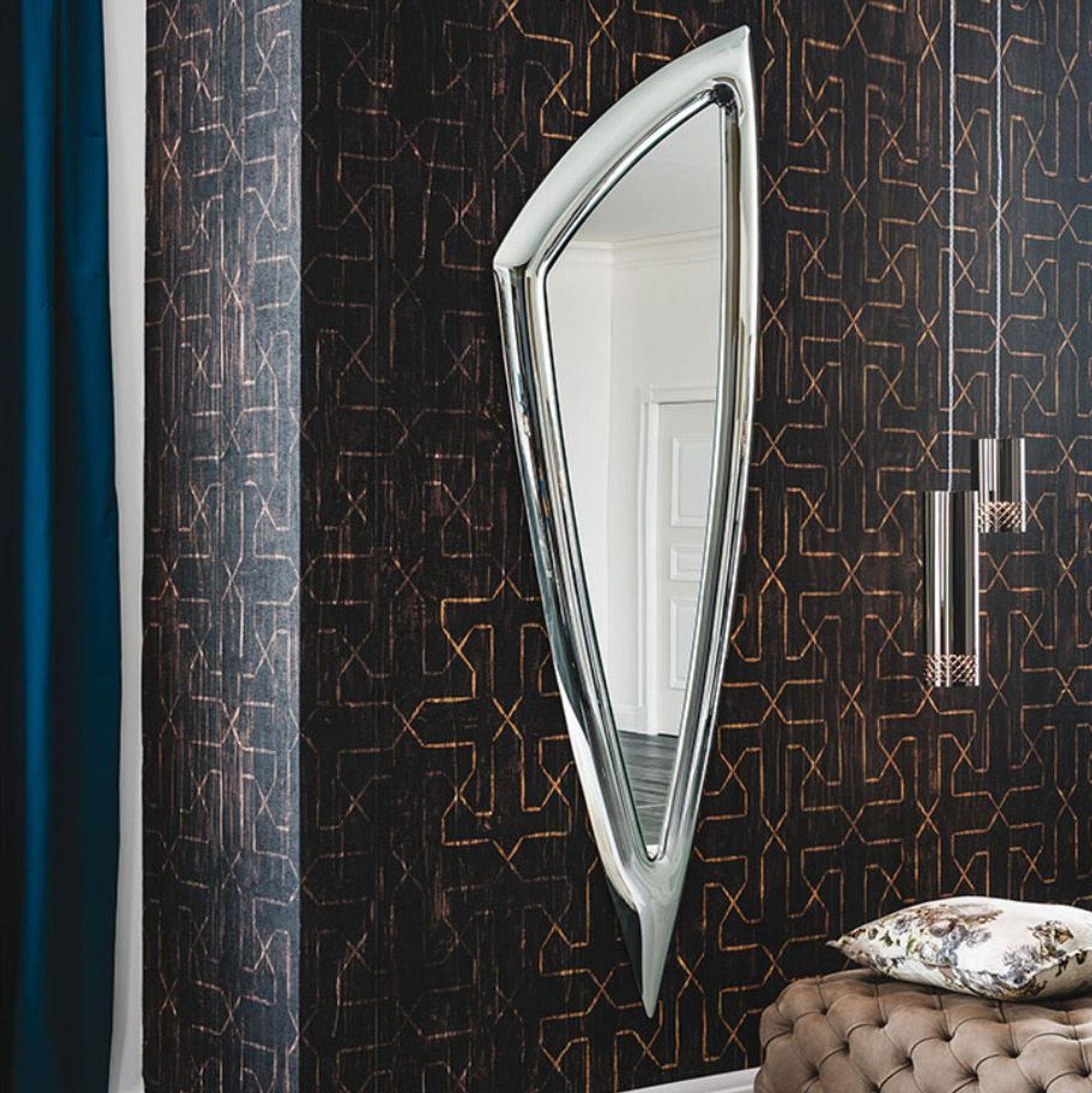 Casa Padrino Wandspiegel Luxus Designer Spiegel 75 x 8 x H. 215 cm - Wandspiegel mit Rahmen aus gebogenem Glas - Luxus Kollektion