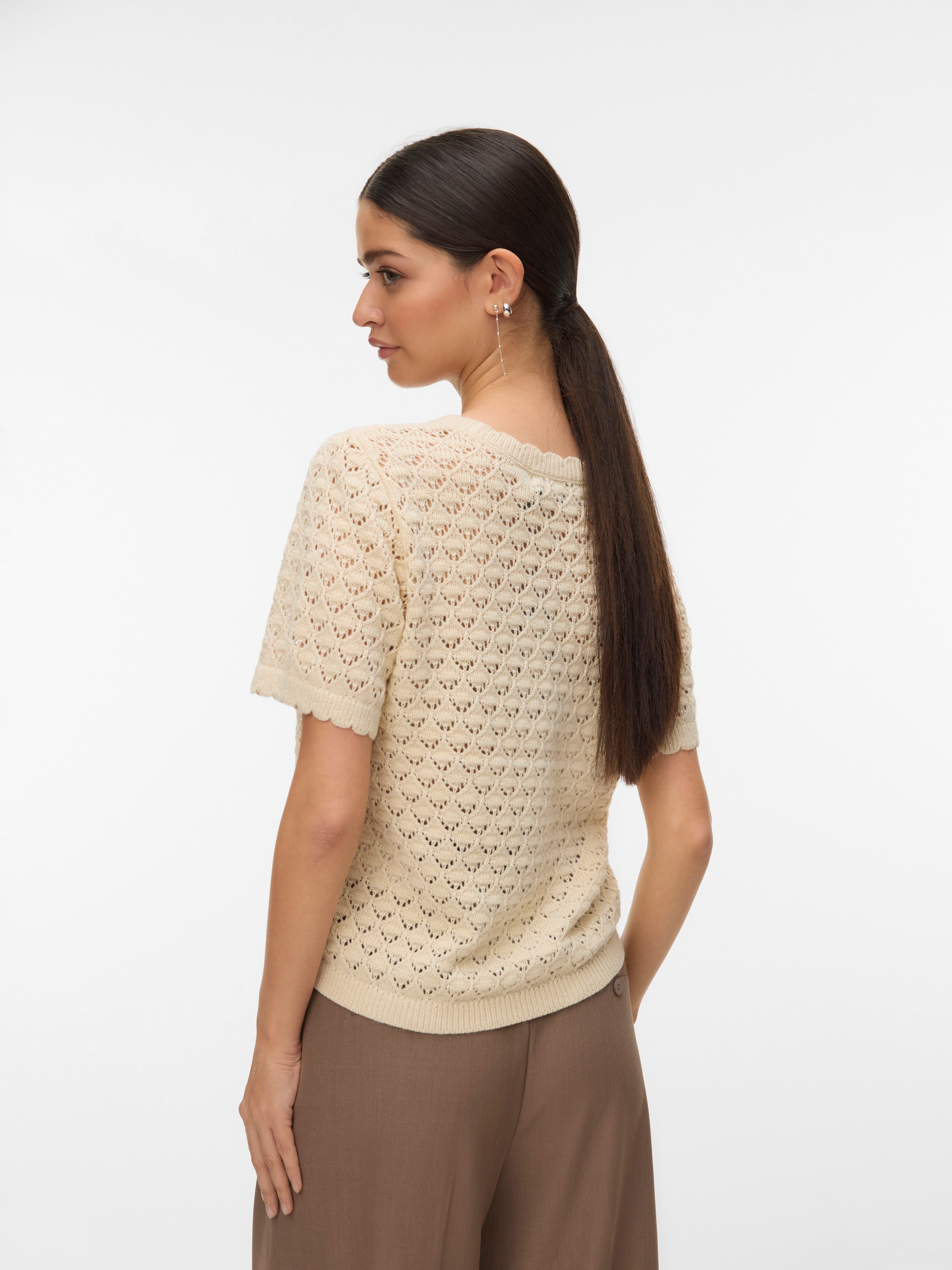 Vero Moda Stricktop VMJAQUELINE SS O-NECK TOP BOO mit zartem Muster günstig online kaufen