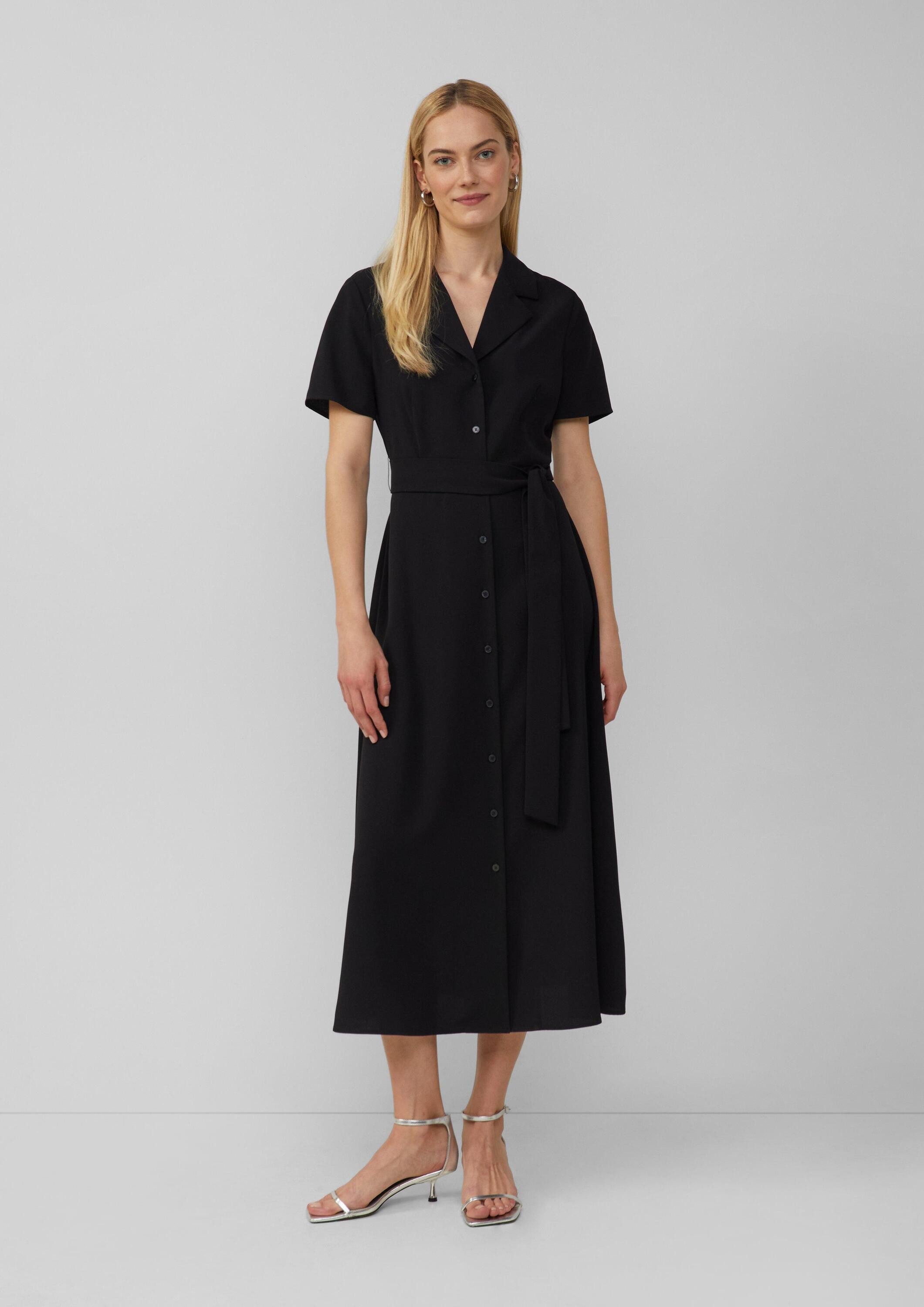 s.Oliver Maxikleid Kleid Figurbetontes Midikleid mit Bindegürtel und Revers günstig online kaufen