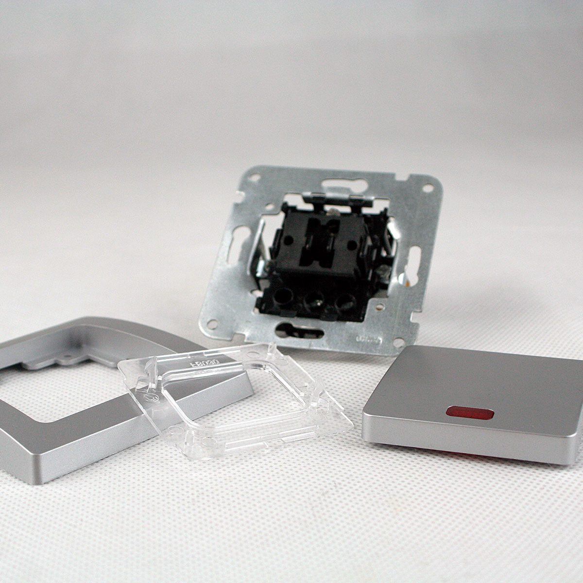 ChiliTec DELPHI Kontroll-Schalter 250V~/ 10A, UP, silber Unterputzschalter