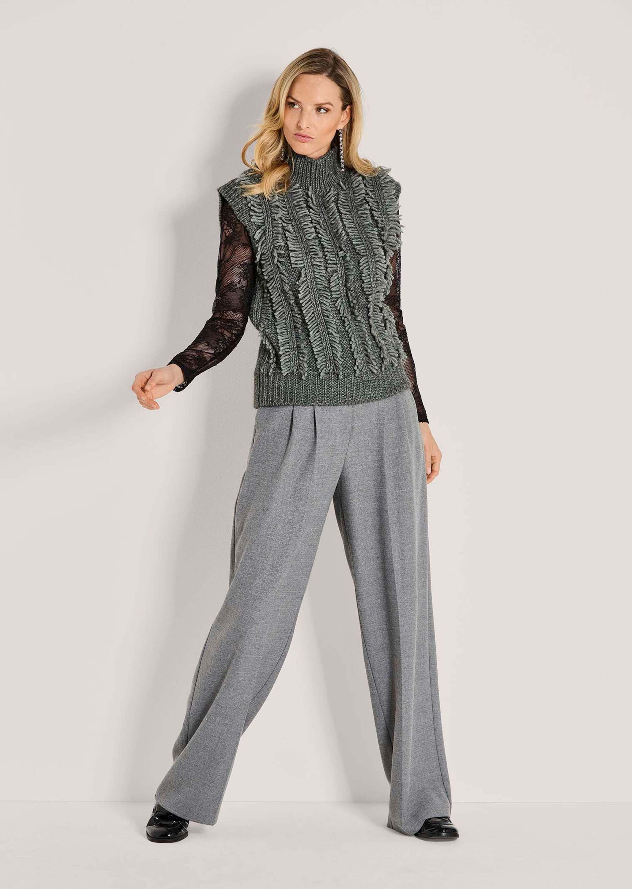 MADELEINE Pullunder Moderner Fransenstrick mit Stehkragen Überschnittene Schultern ohne Arm, glatte Rückseite