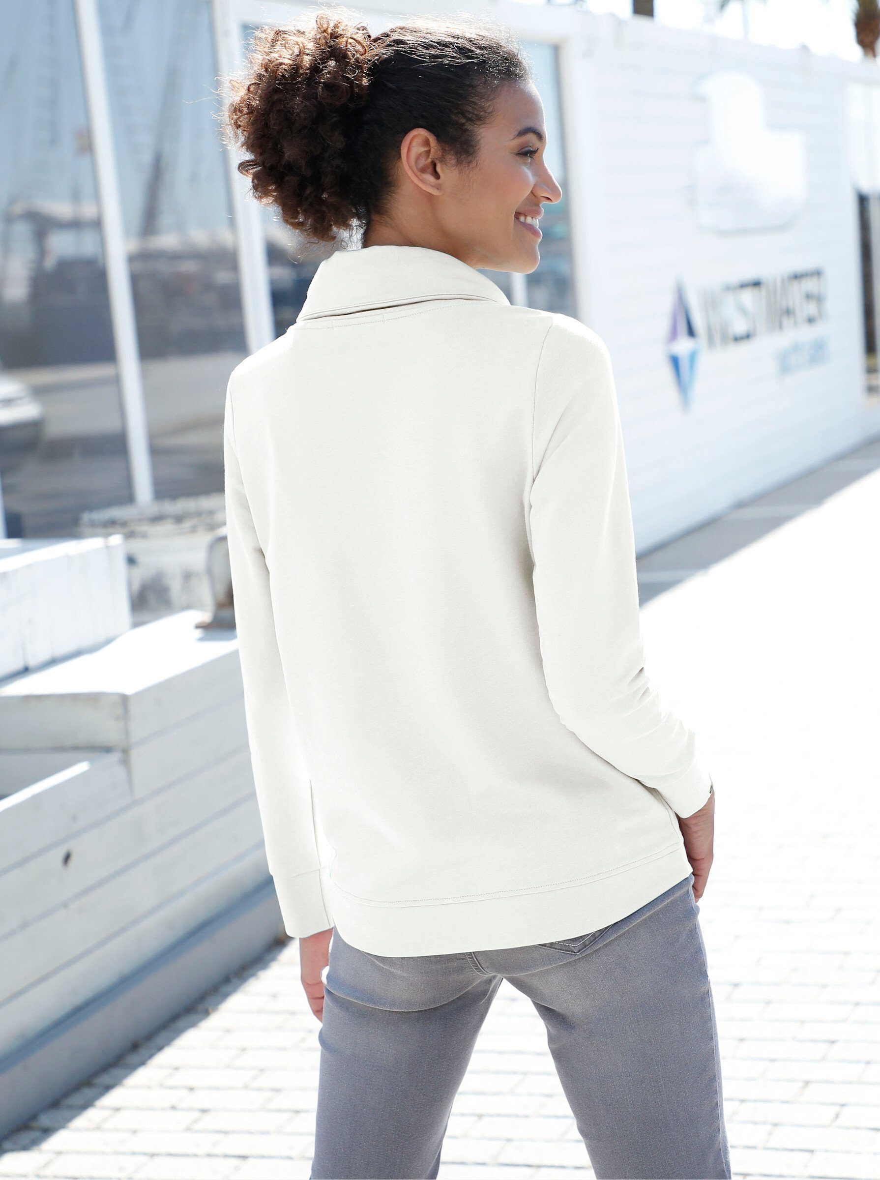 Witt Sweater Sweatshirt .