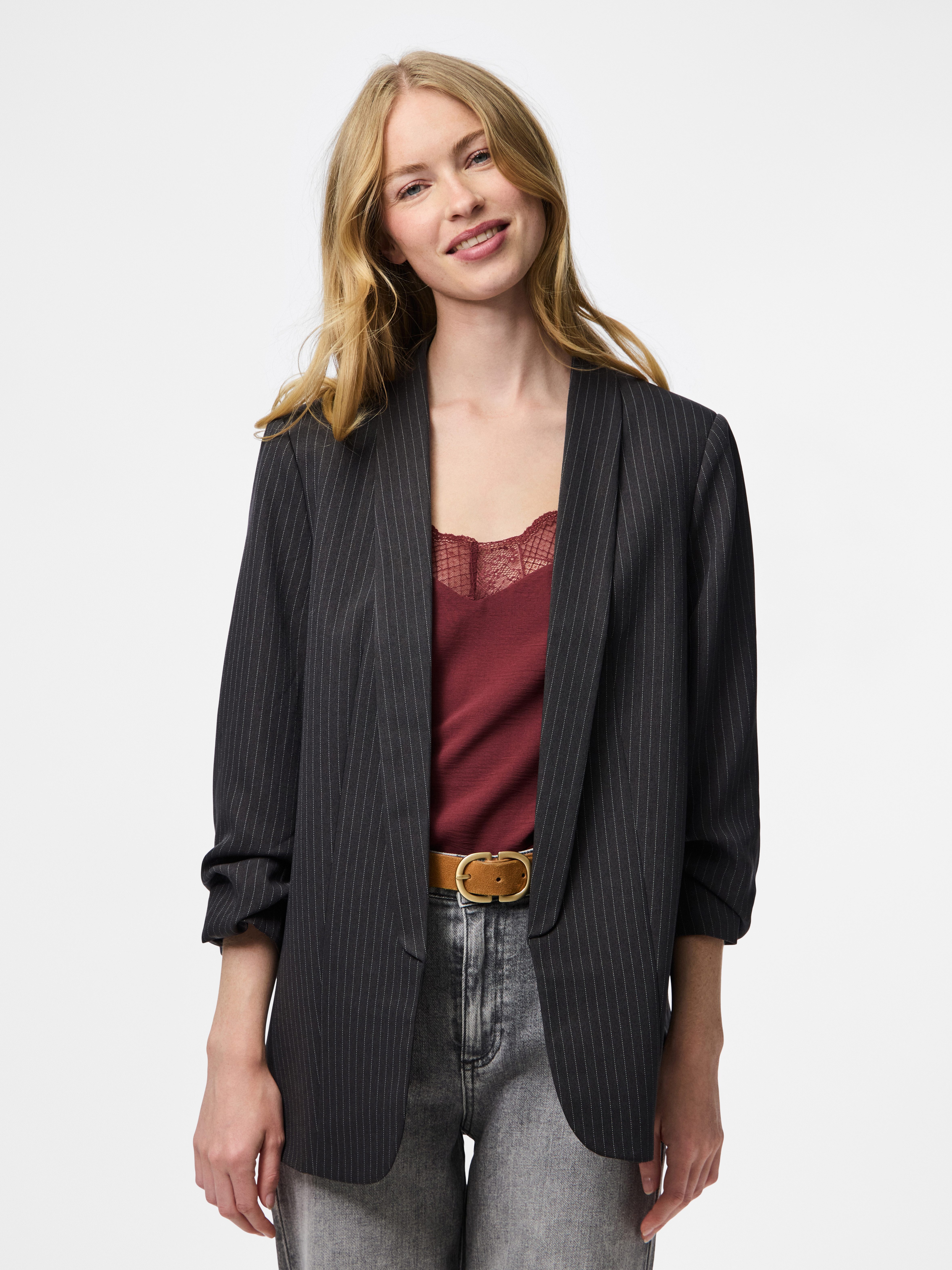 Blusenblazer PCBOSELLA 3/4 PINSTRIPE BLAZER NOOS BC