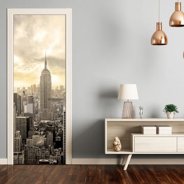 wandmotiv24 Türtapete New York Skyline View, glatt, Fototapete, Wandtapete, Motivtapete, matt, selbstklebende Dekorfolie