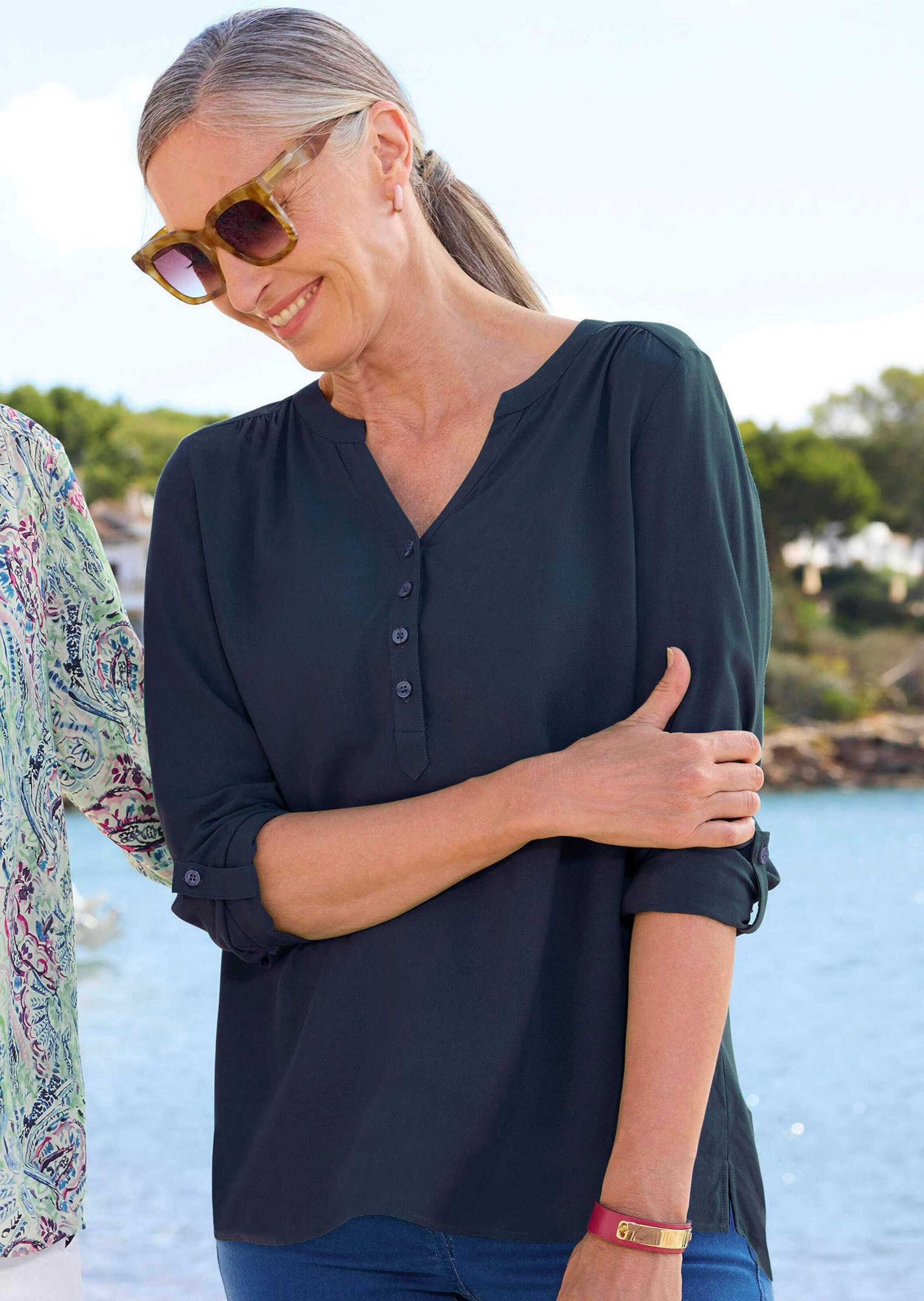 GOLDNER Schlupfbluse Elegante Viskosebluse mit V-Ausschnitt Luftige Bluse mit Fältchen, Knopfleiste und Langarm