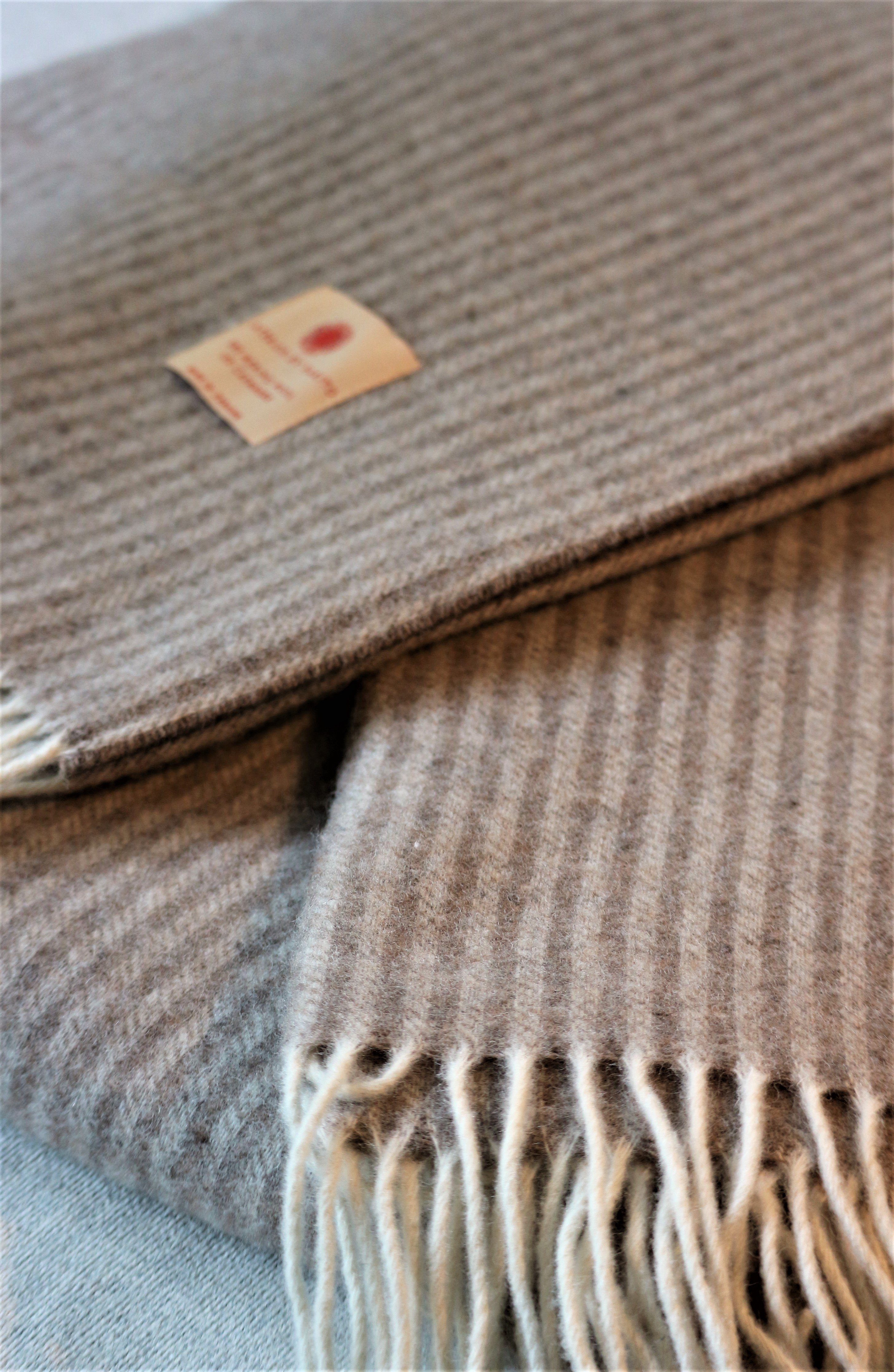 Interior by Hakito Tagesdecke Kaschmir & Merino Wolle extra fein 140x200 cm günstig online kaufen