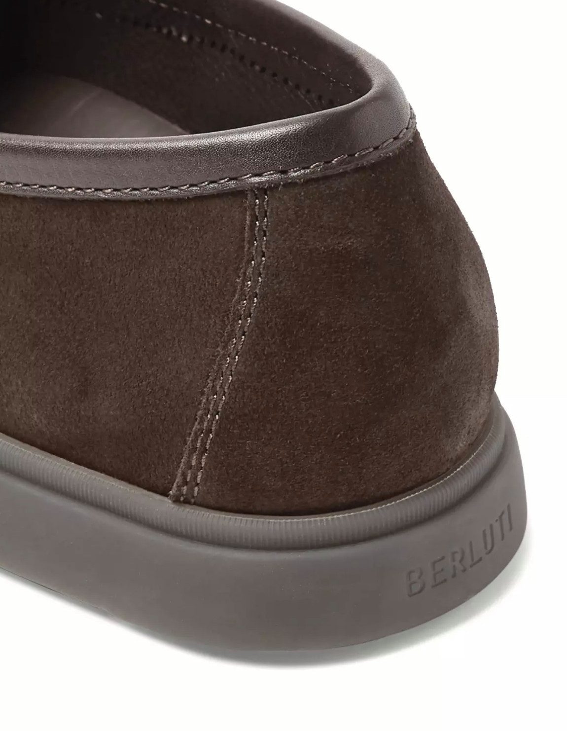 Berluti Latitude Scritto Suede Schuhe Mokassins Loafer Scritto-Gravur – das ikonische Motiv der Marke