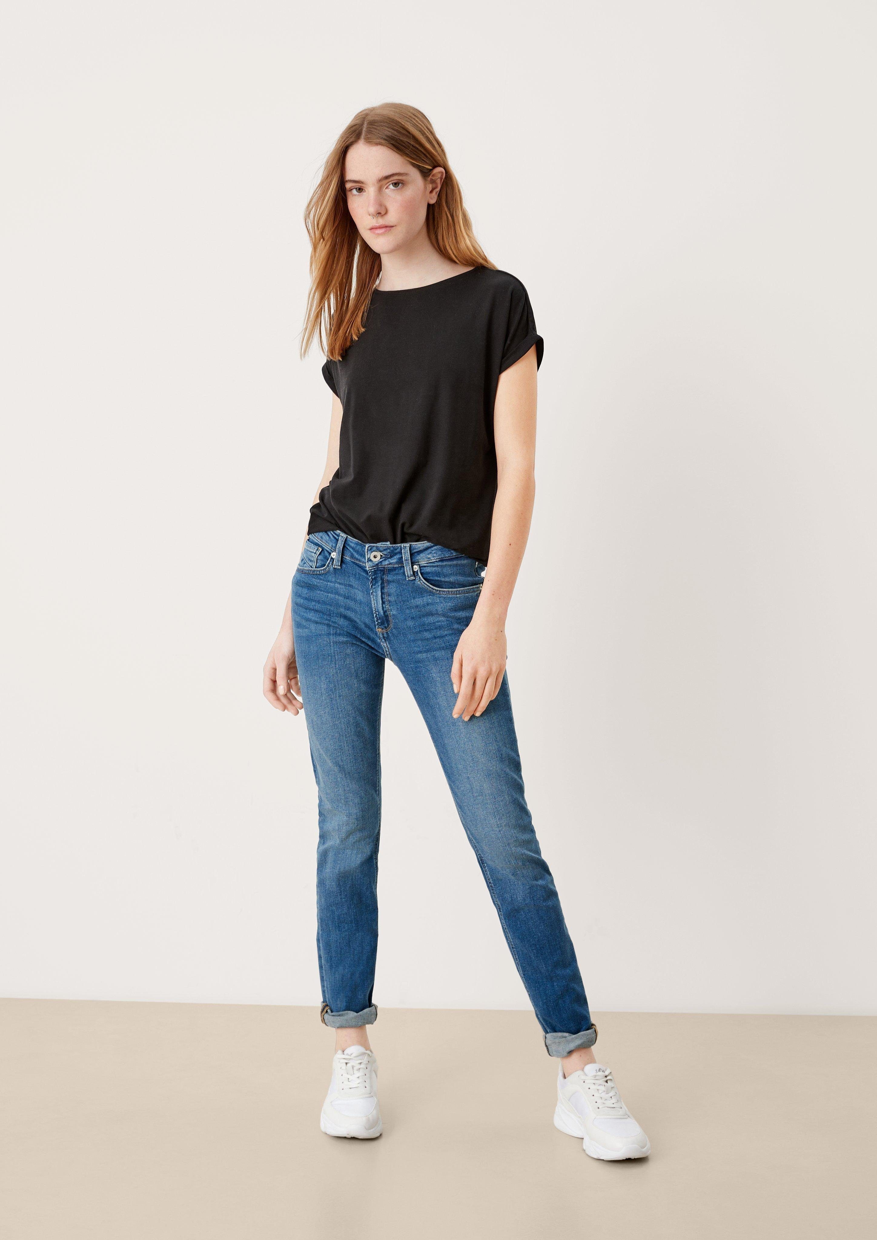 QS Stoffhose Jeans / / Rise / blue Slim Label-Patch Catie Fit Slim Mid Leg