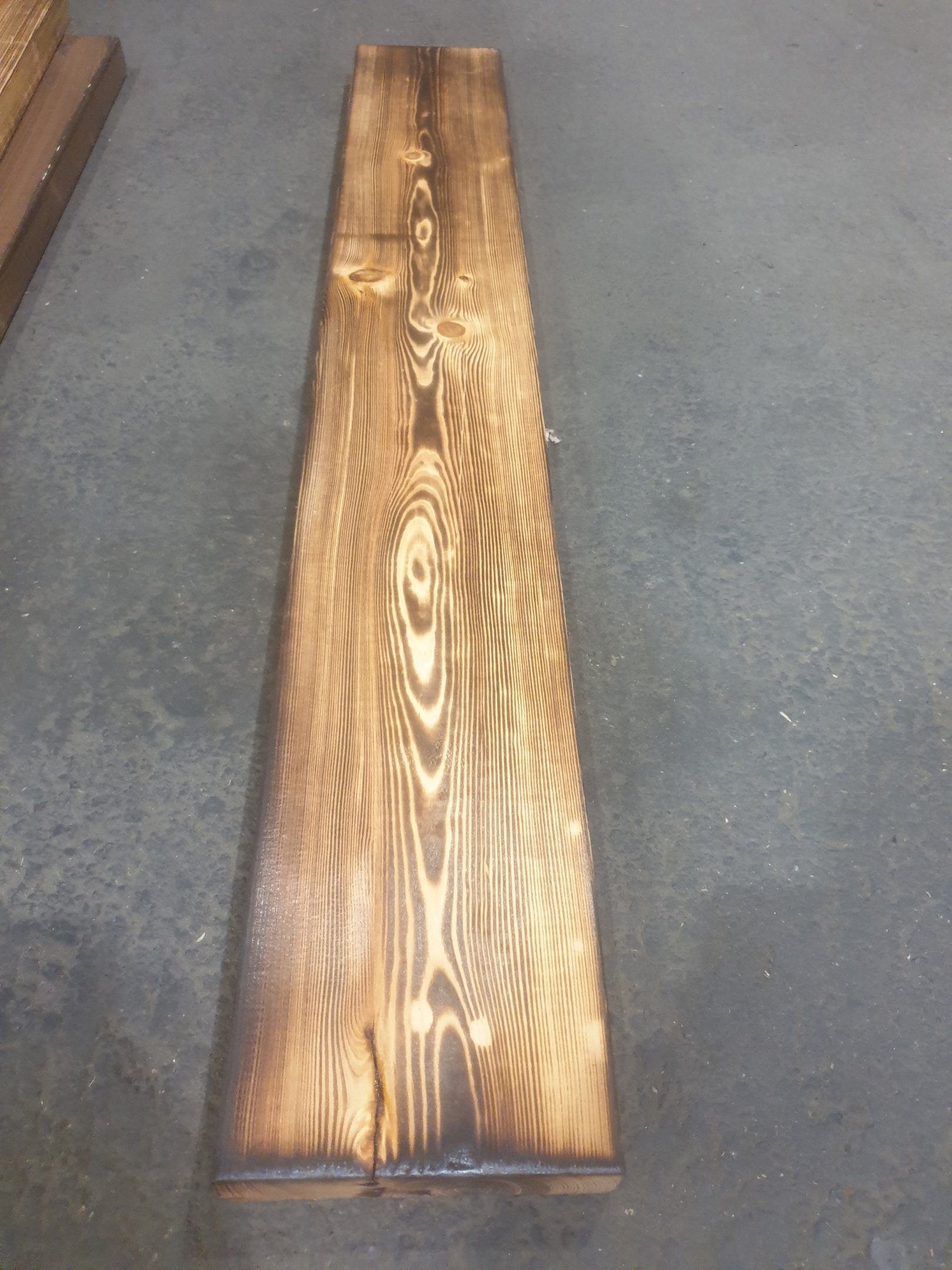 Allzweckkiste grosse Holzplanke geflammt 100cmx14,5cmx2cm Holzbohle Holzbrett Bastel