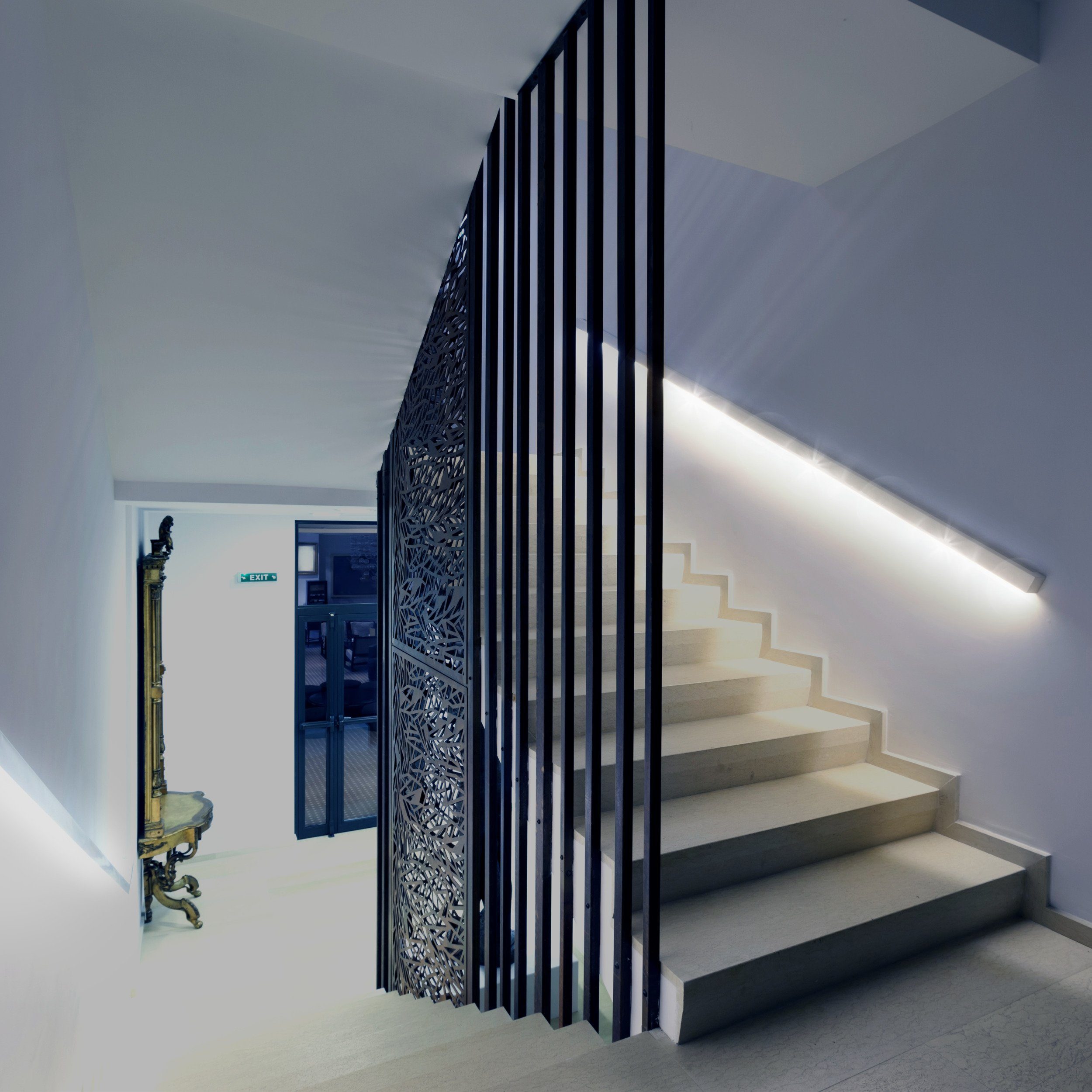 ANSMANN AG LED Dekolicht LED-Band mit Bewegungssensor, Tag- und Nachtsensor, selbstklebend