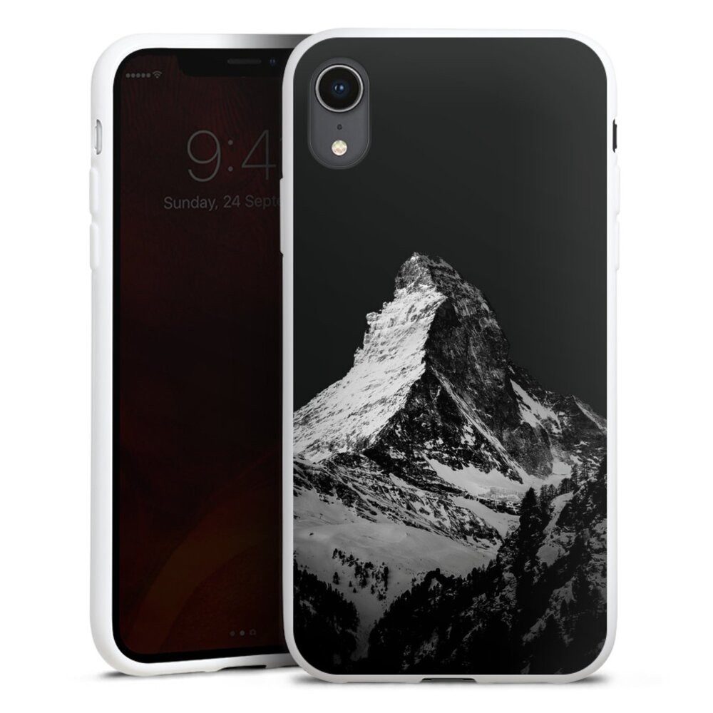 DeinDesign Handyhülle Berg Schnee Alpspitze Snow Capped Mountains Grayscale, Apple iPhone Xr Silikon Hülle Bumper Case Handy Schutzhülle