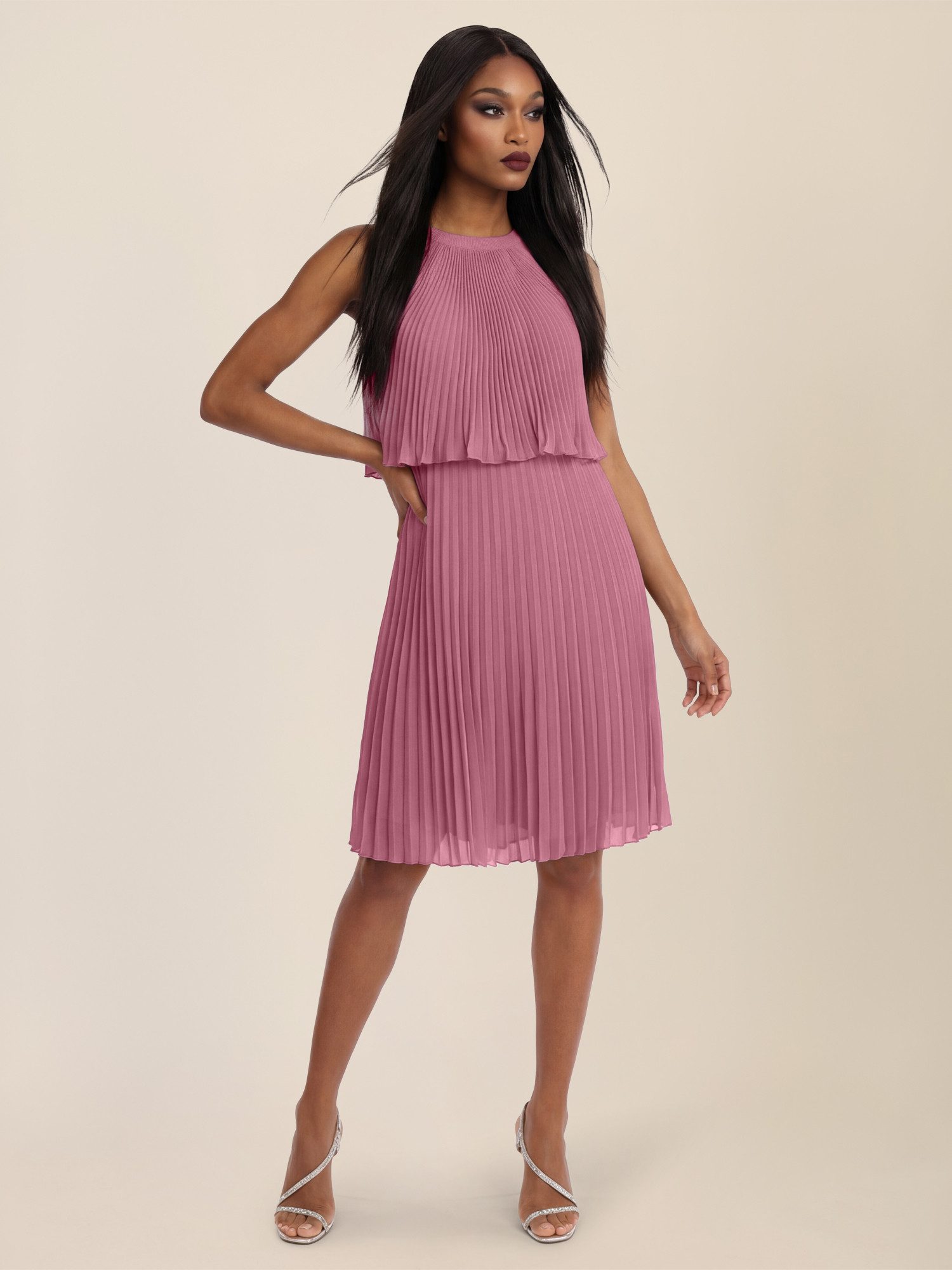 Apart Chiffonkleid mit doppellagigem Oberteil