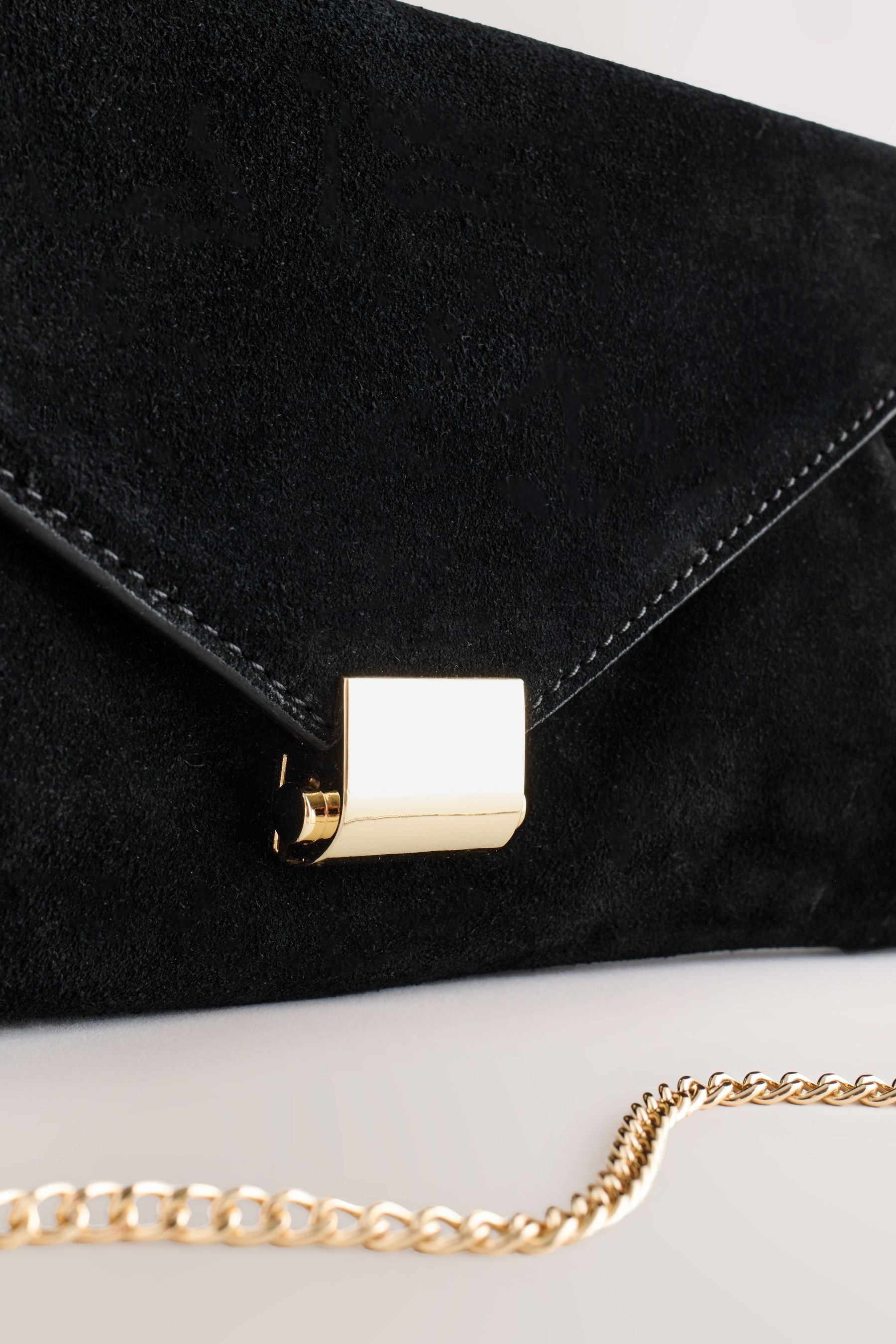 Next Clutch Clutch aus Veloursleder (1-tlg)