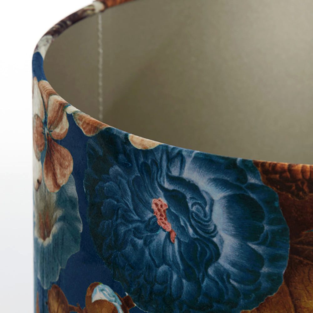 Dirk Davids Leuchten GmbH Lampenschirm Lampenschirm in Velours mit Blumen Motiven in Blau Zylinder 40-40-30, Zeitlose Eleganz – Bild 4 von 5