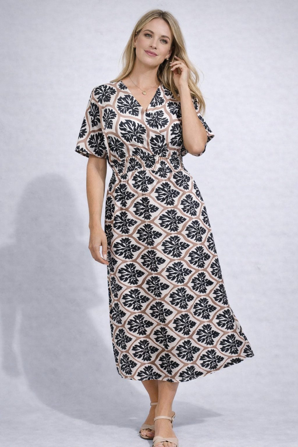 ITALY VIBES Sommerkleid - Maxikleid Damen - ITALY VIBES - luftig - locker - beige - tailliert ONE SIZE - passend für Größen L-XXL